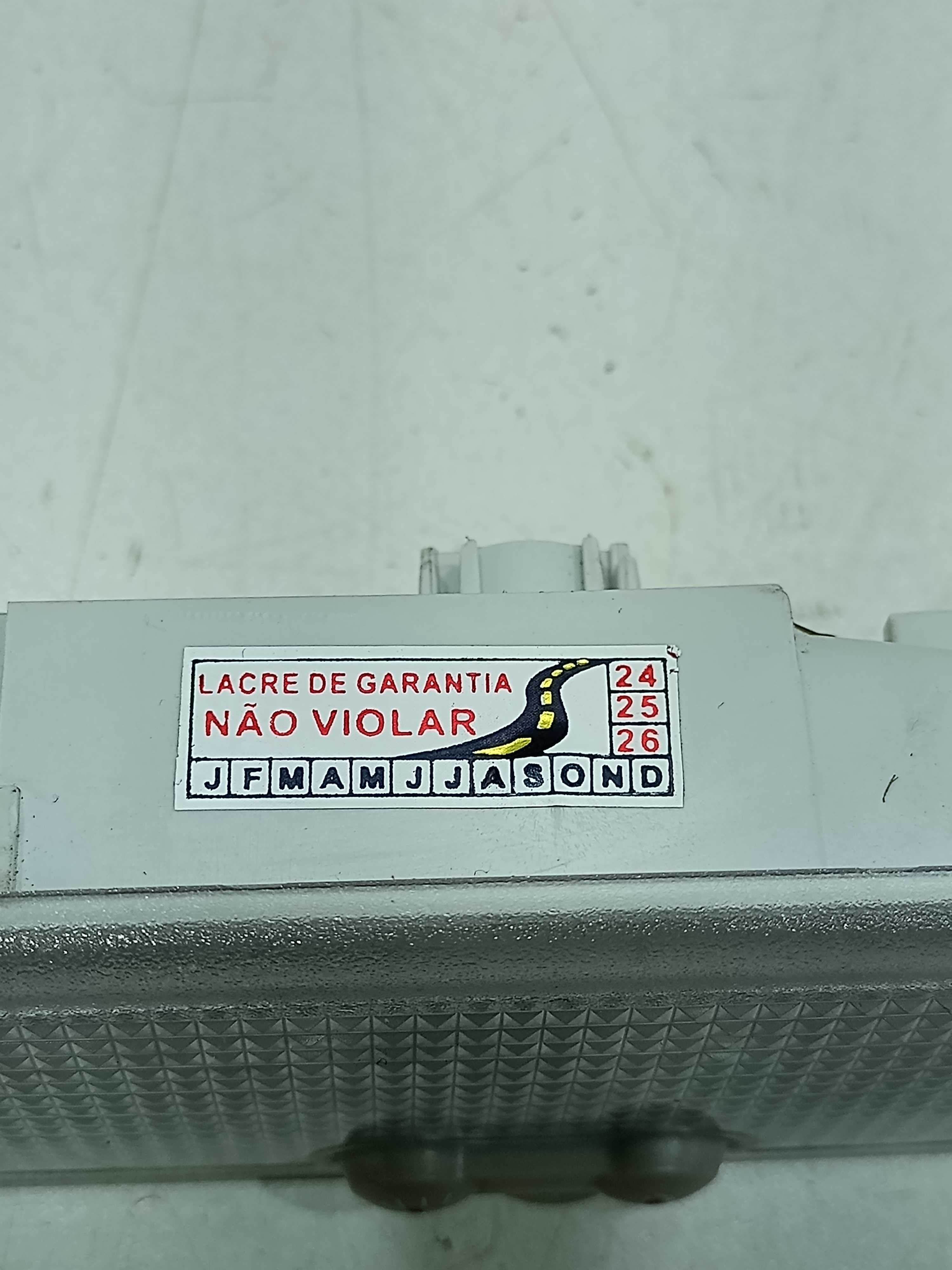 Luz Do Teto Nissan Versa 1.6 S 2019 5