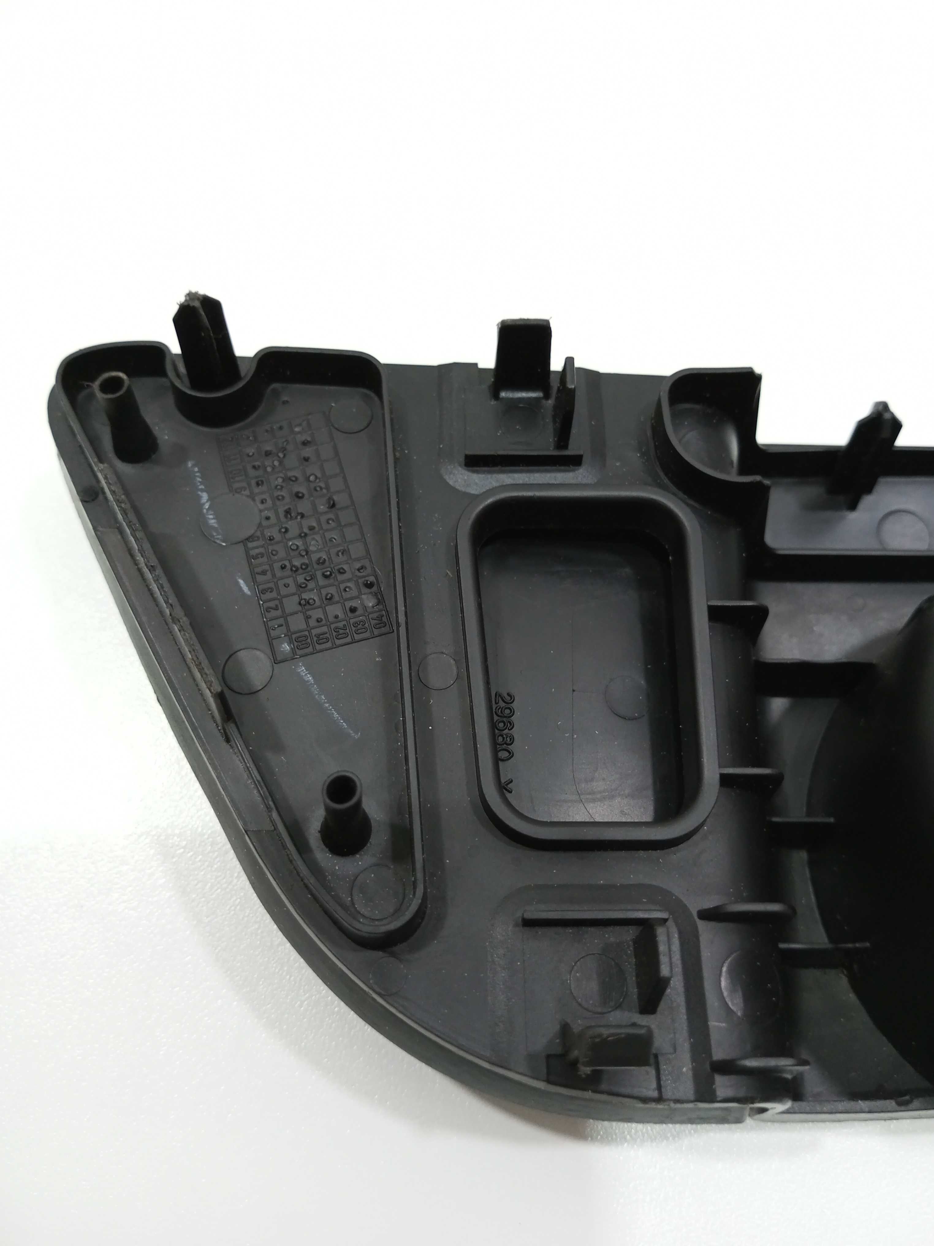 Porta Copos Do Console Central Peugeot 307 2.0 2004 5