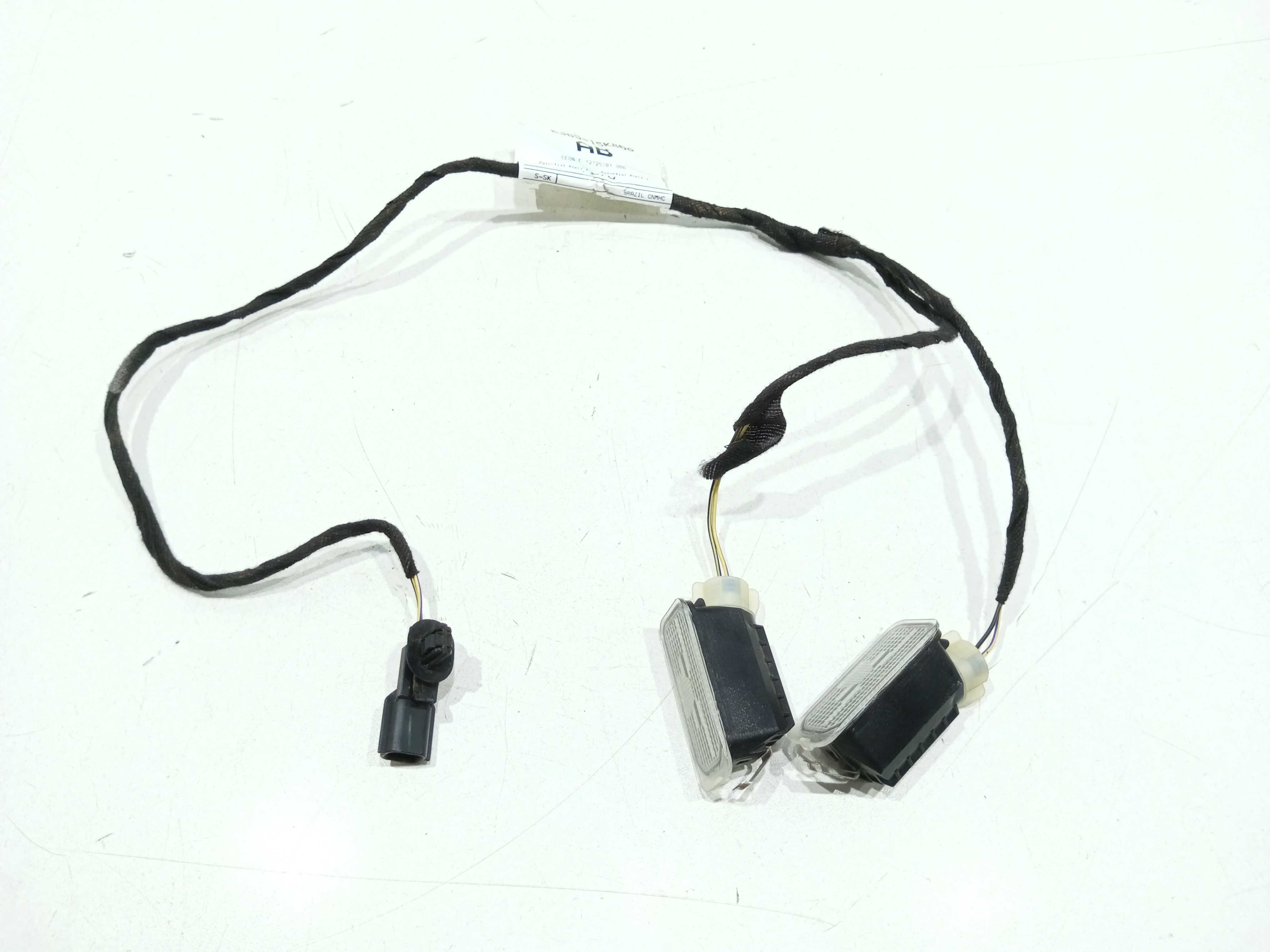 Par Luz De Placa Traseiro Com Chicote Ford Ka Se 2017
