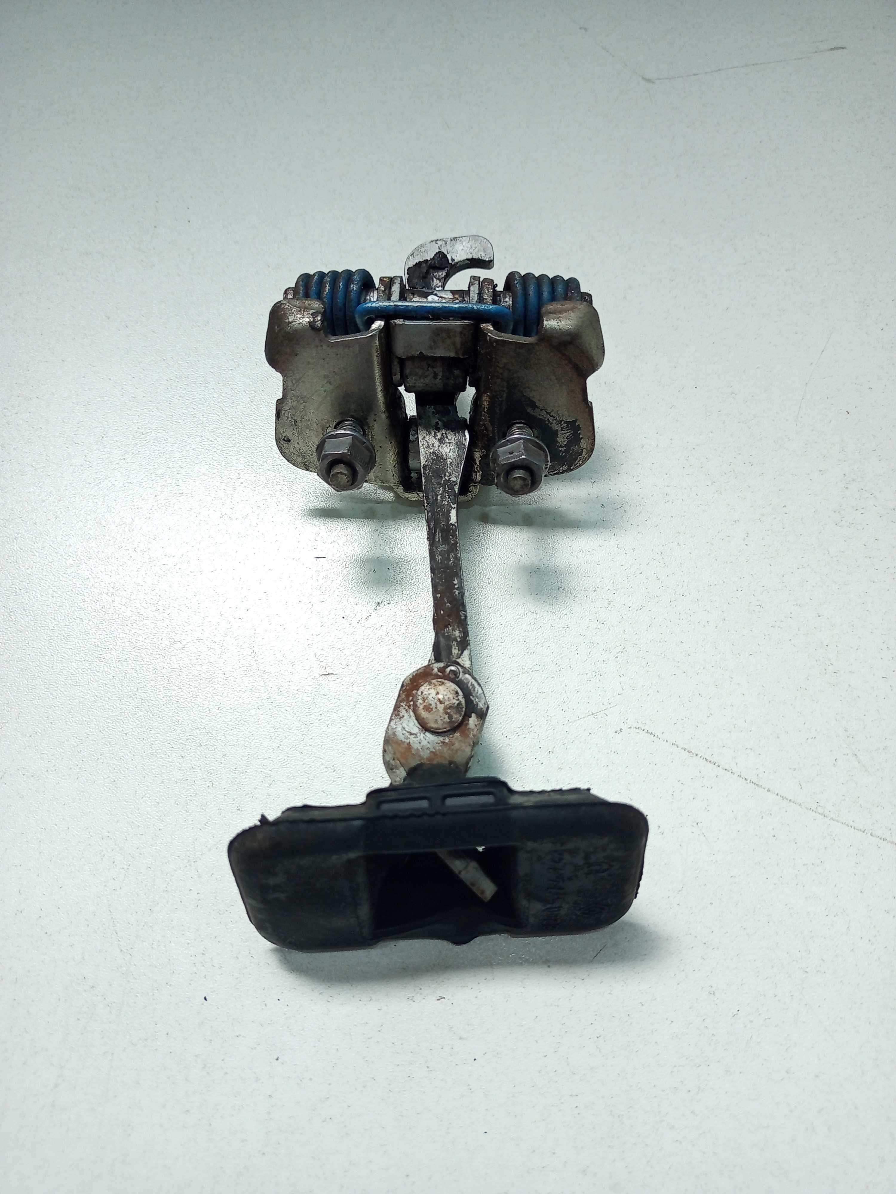 Limitador Porta Dianteira Esquerda Renault Sandero 2013 3