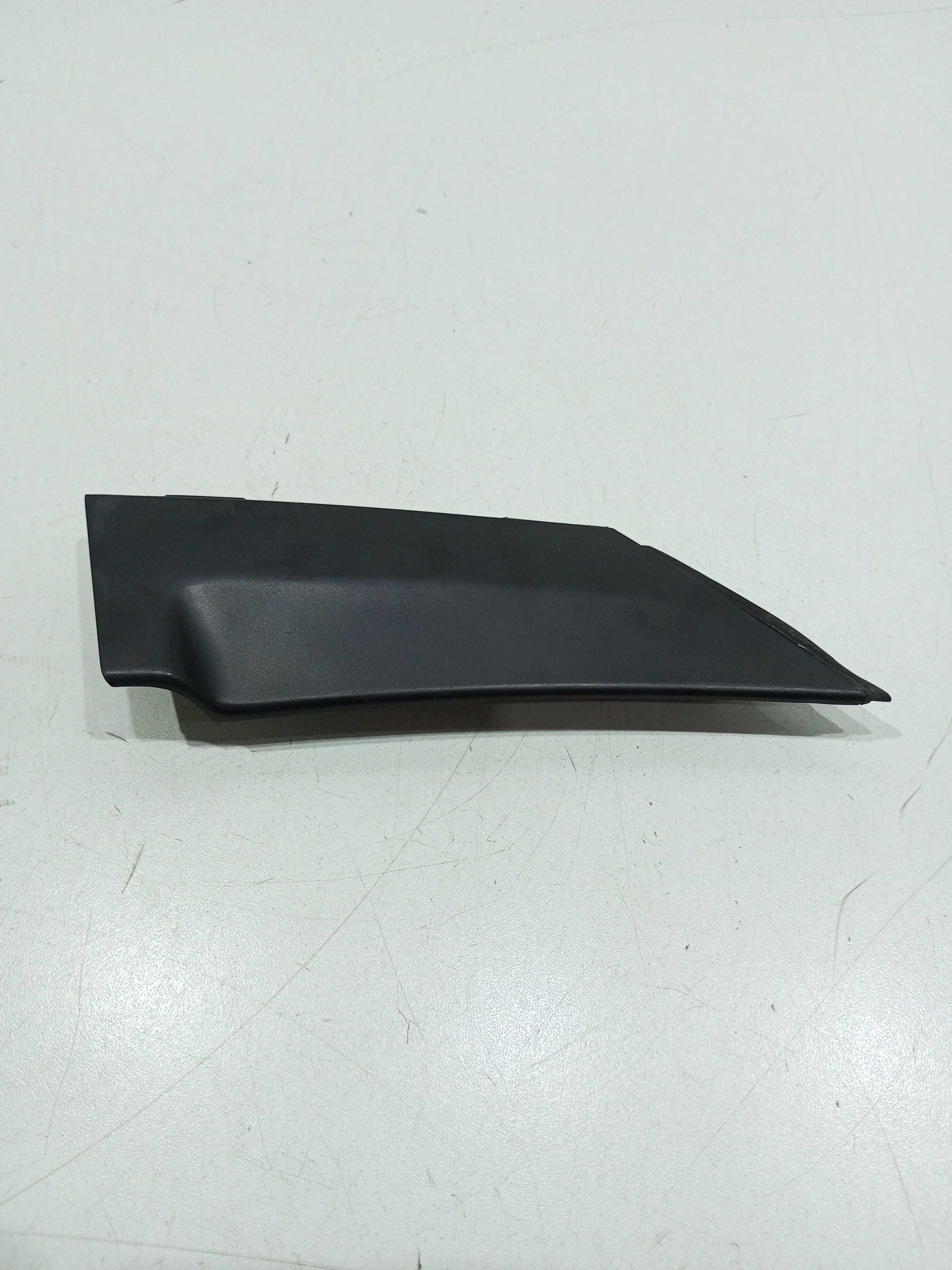 Moldura Retrovisor Externo Dianteiro Esq. Peugeot 308 2013 1