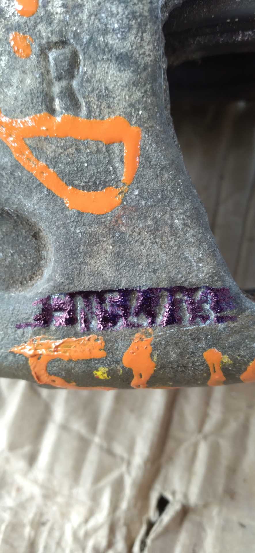 Pinca de freio dianteiro direito clio 1.6 3