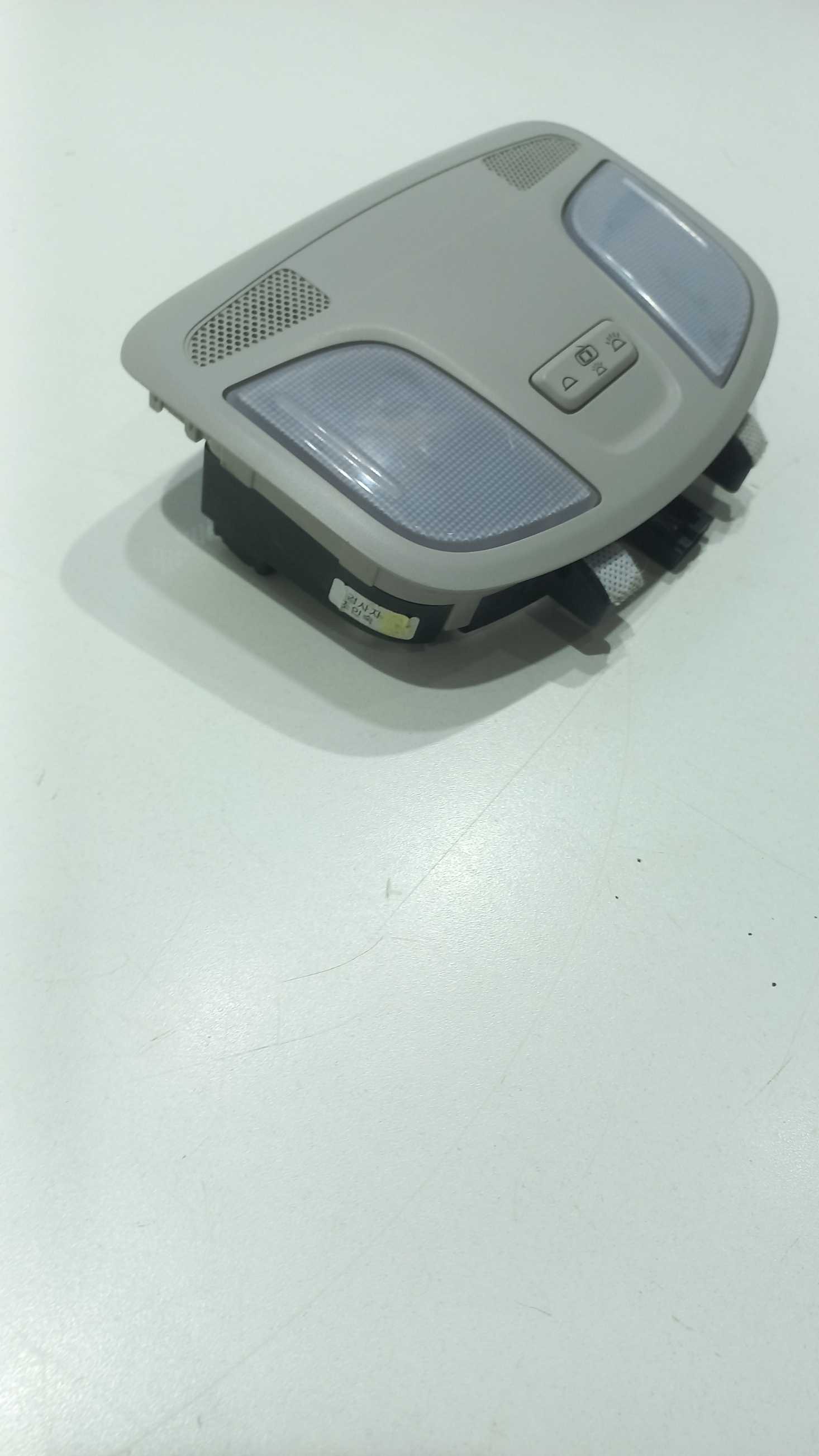 Luz De Teto Frontal Hyundai Hb20s Evolution 1.0 12v 2022 3