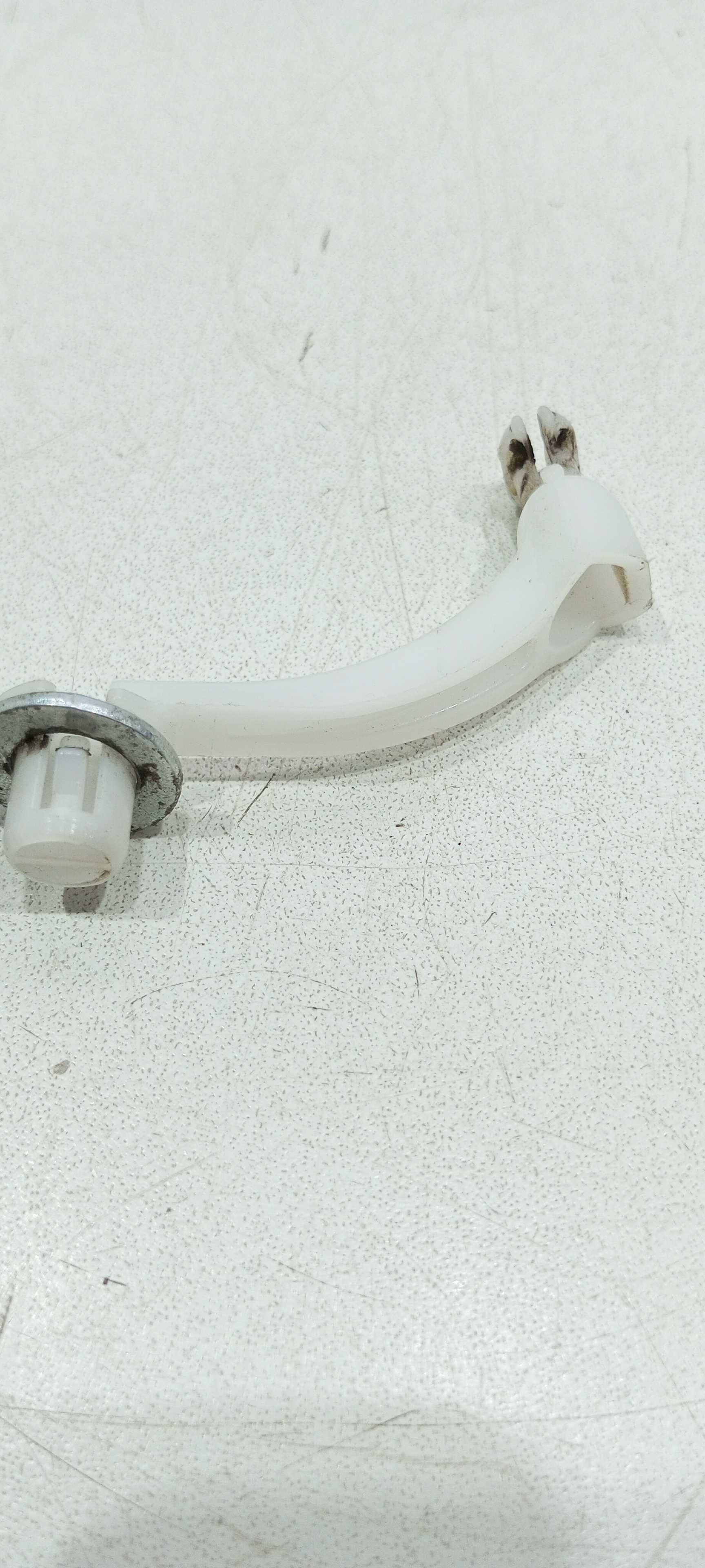 Cilindro Porta Dianteira Direita Toyota Etios 1.3 2016 2
