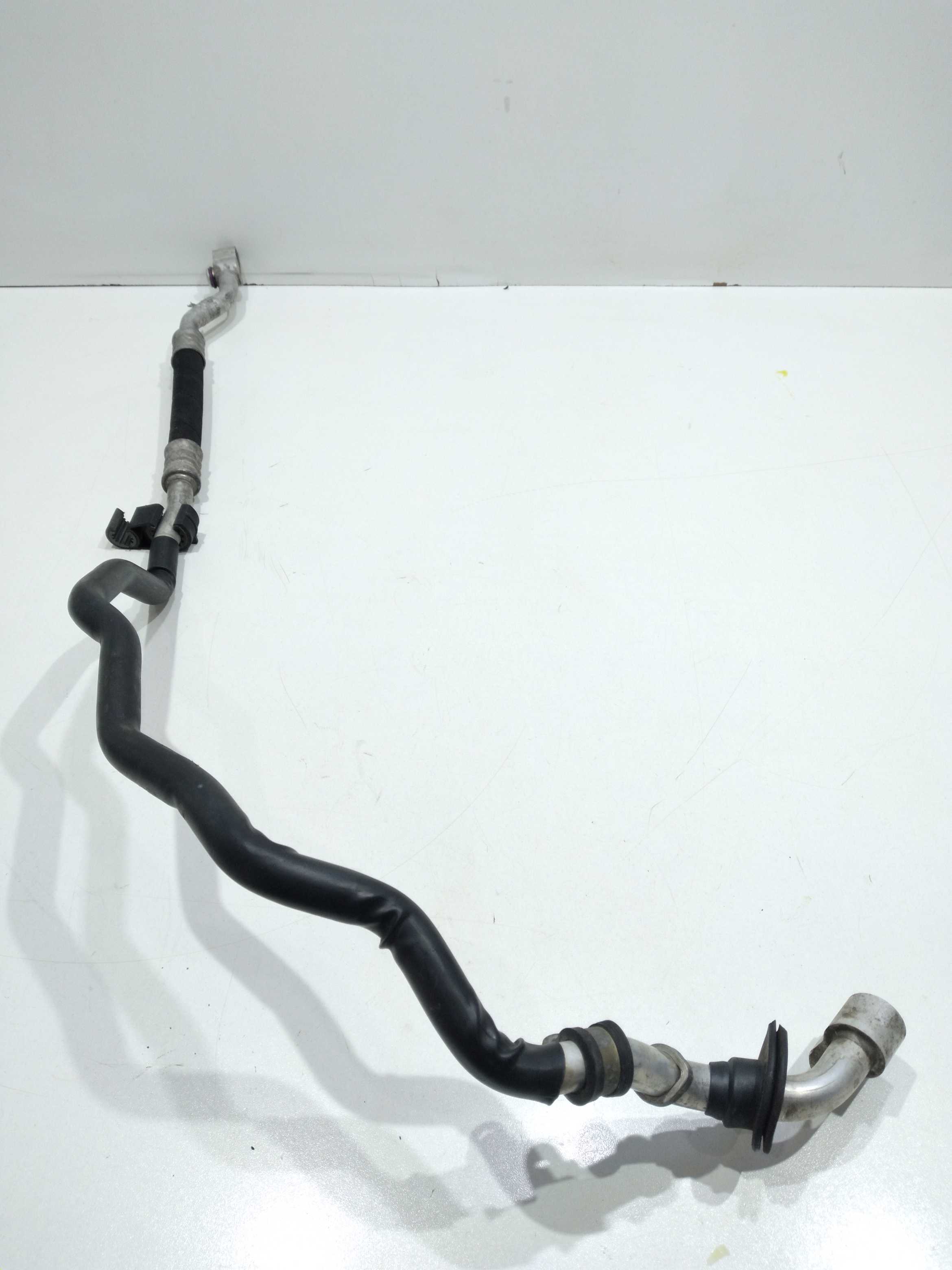 Mangueira De Ar Cond. Vw Touareg 4.2 V8 2005 1