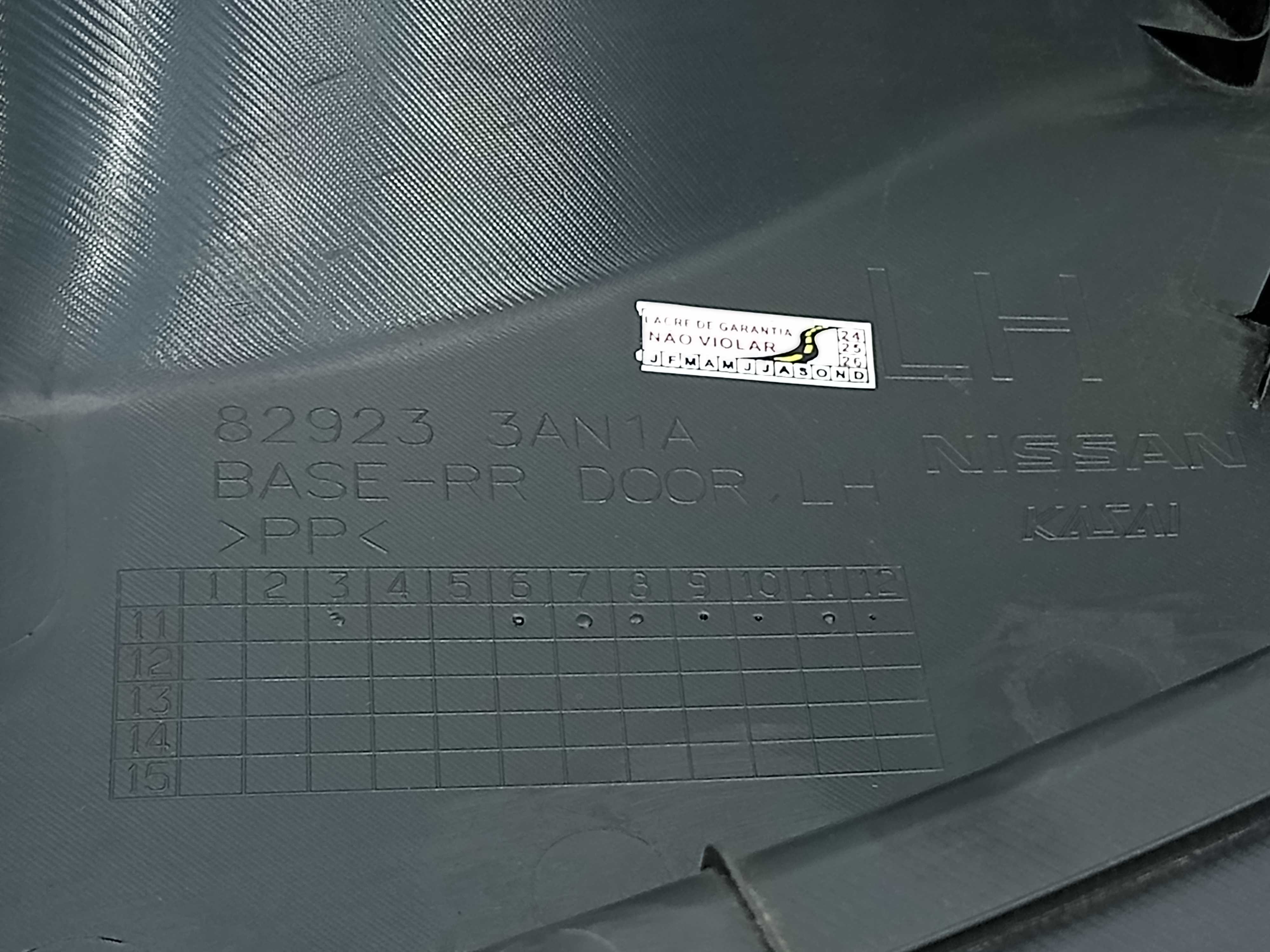 Forro Porta Traseira Esquerda Nissan Versa 2012 Preto 5