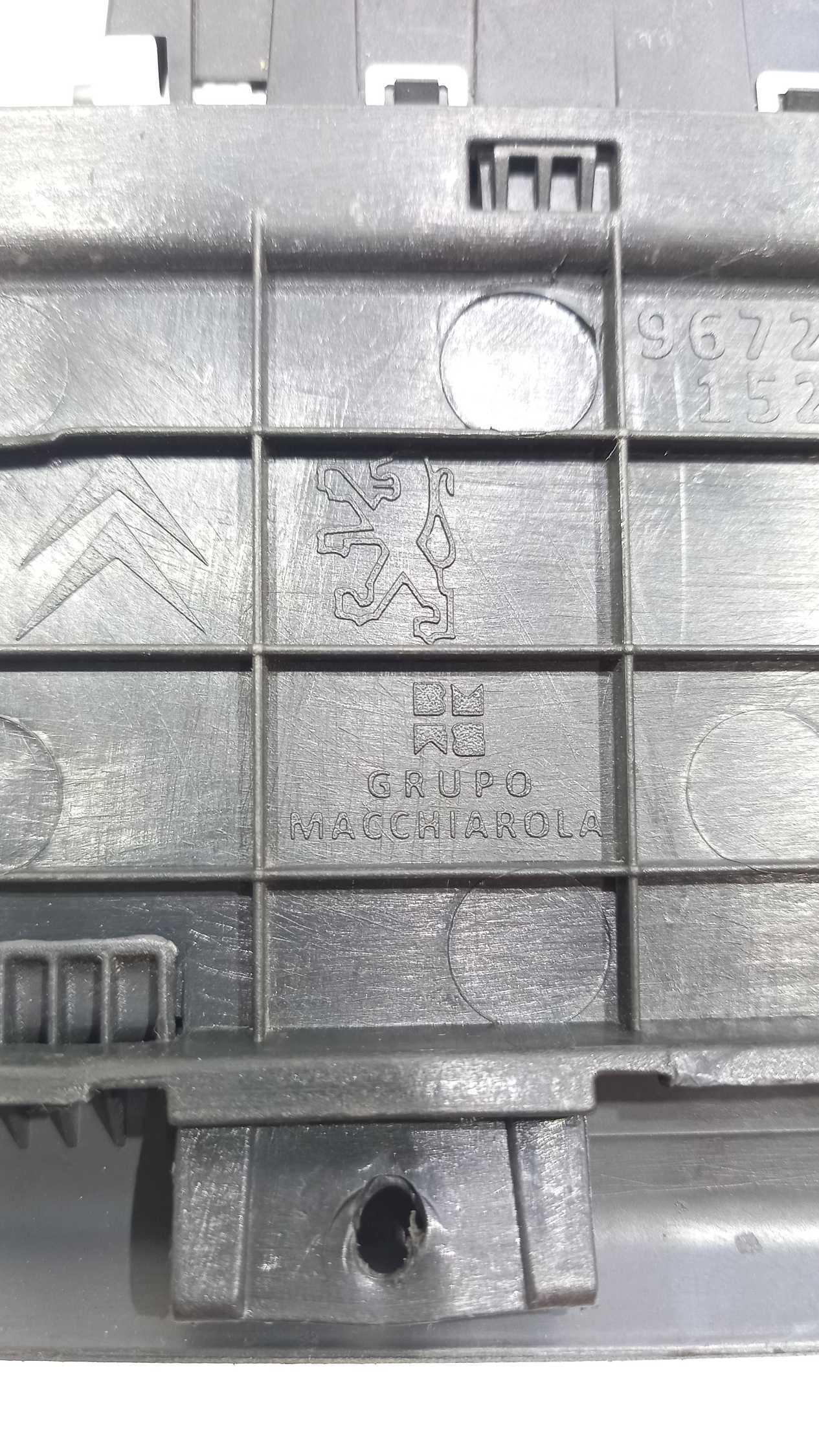 Computador De Bordo Com Moldura Peugeot 308 2014 4