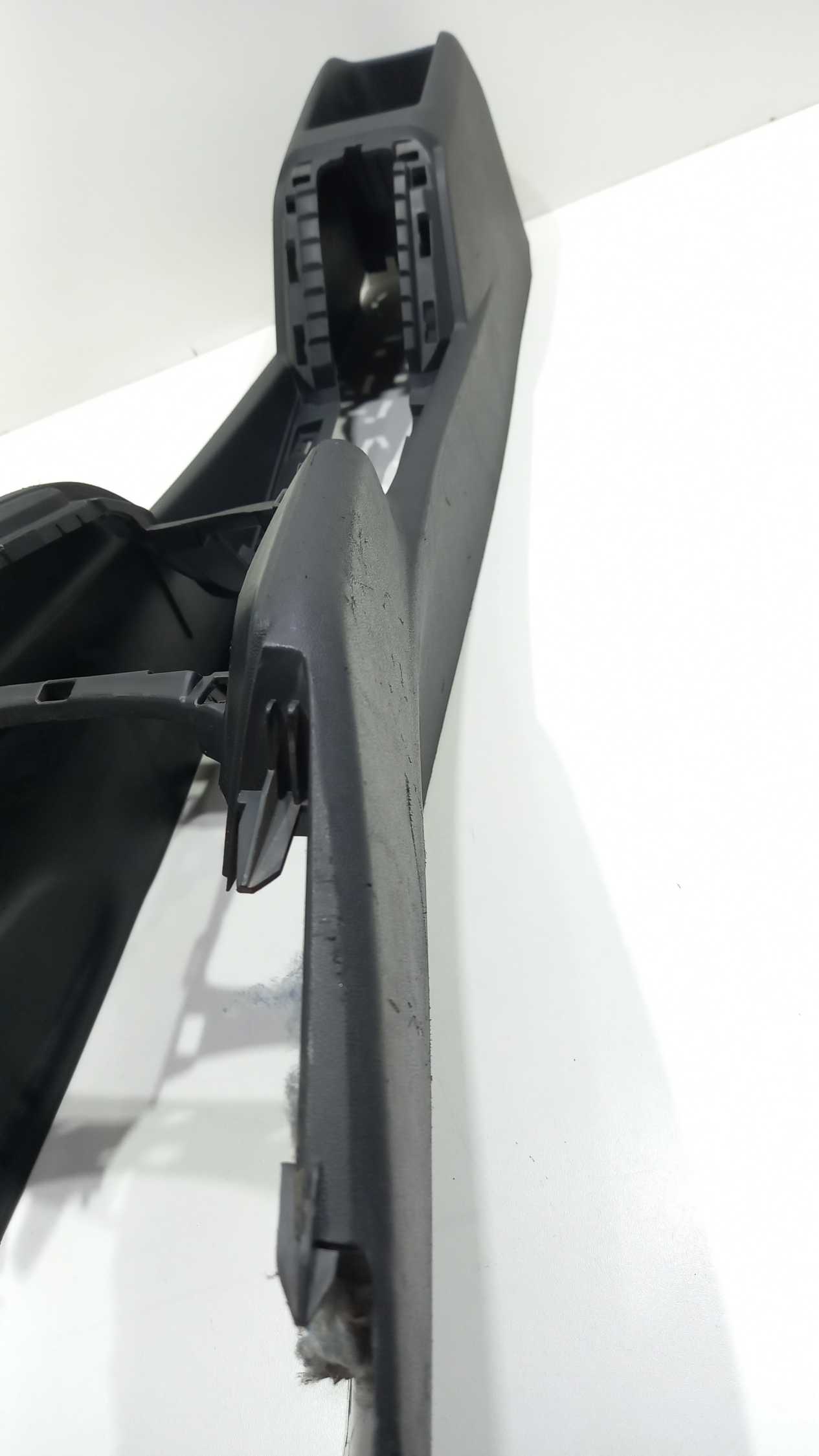 Console Central Peugeot 2008 2018 4