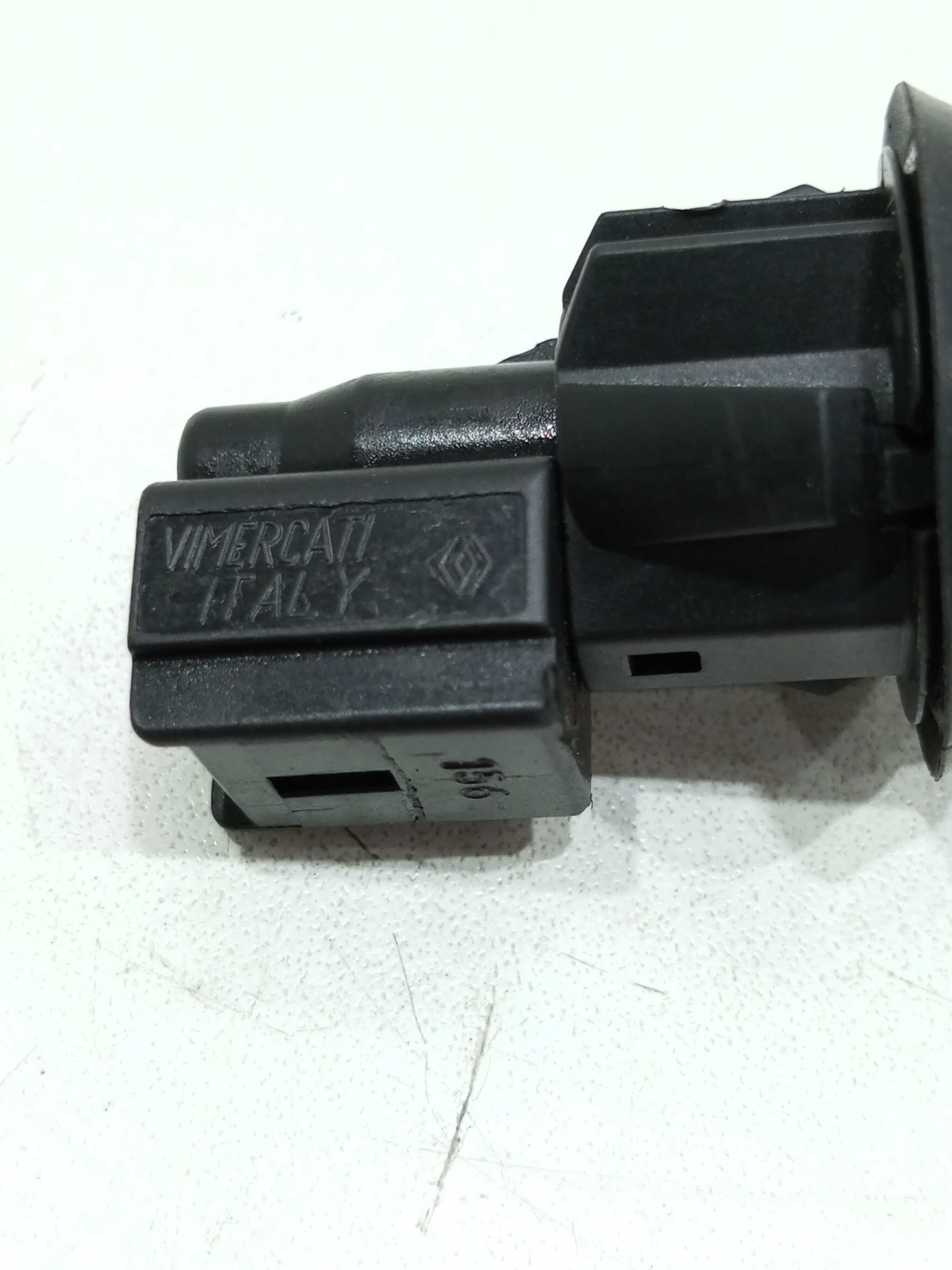 Interruptor Porta Dianteira Direita Renault Sandero 2016 3