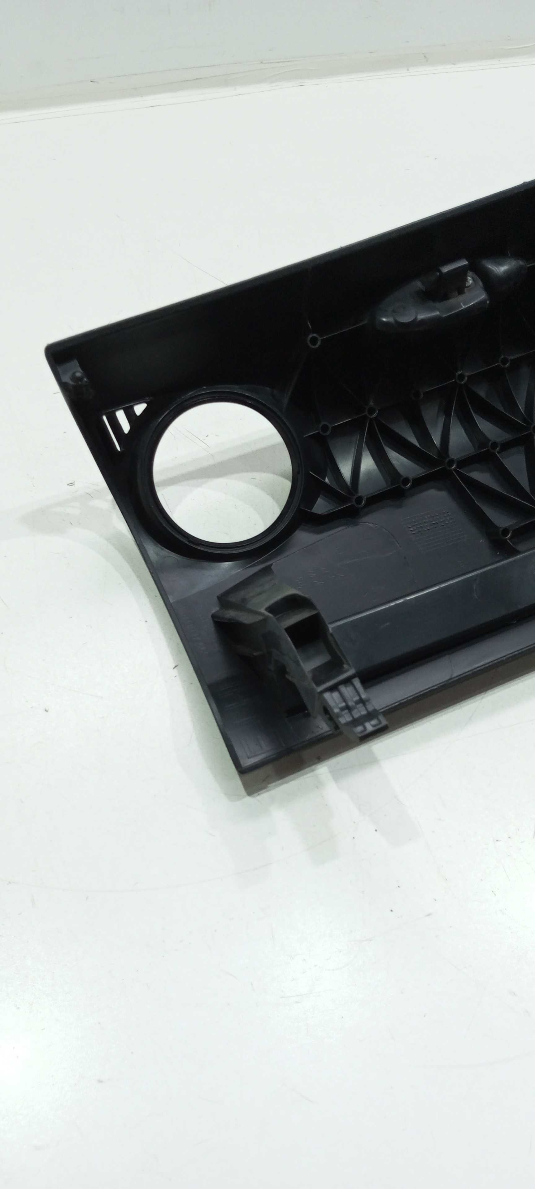 Tampa Do Porta Luvas Toyota Etios 1.3 X Hatch 2016 6