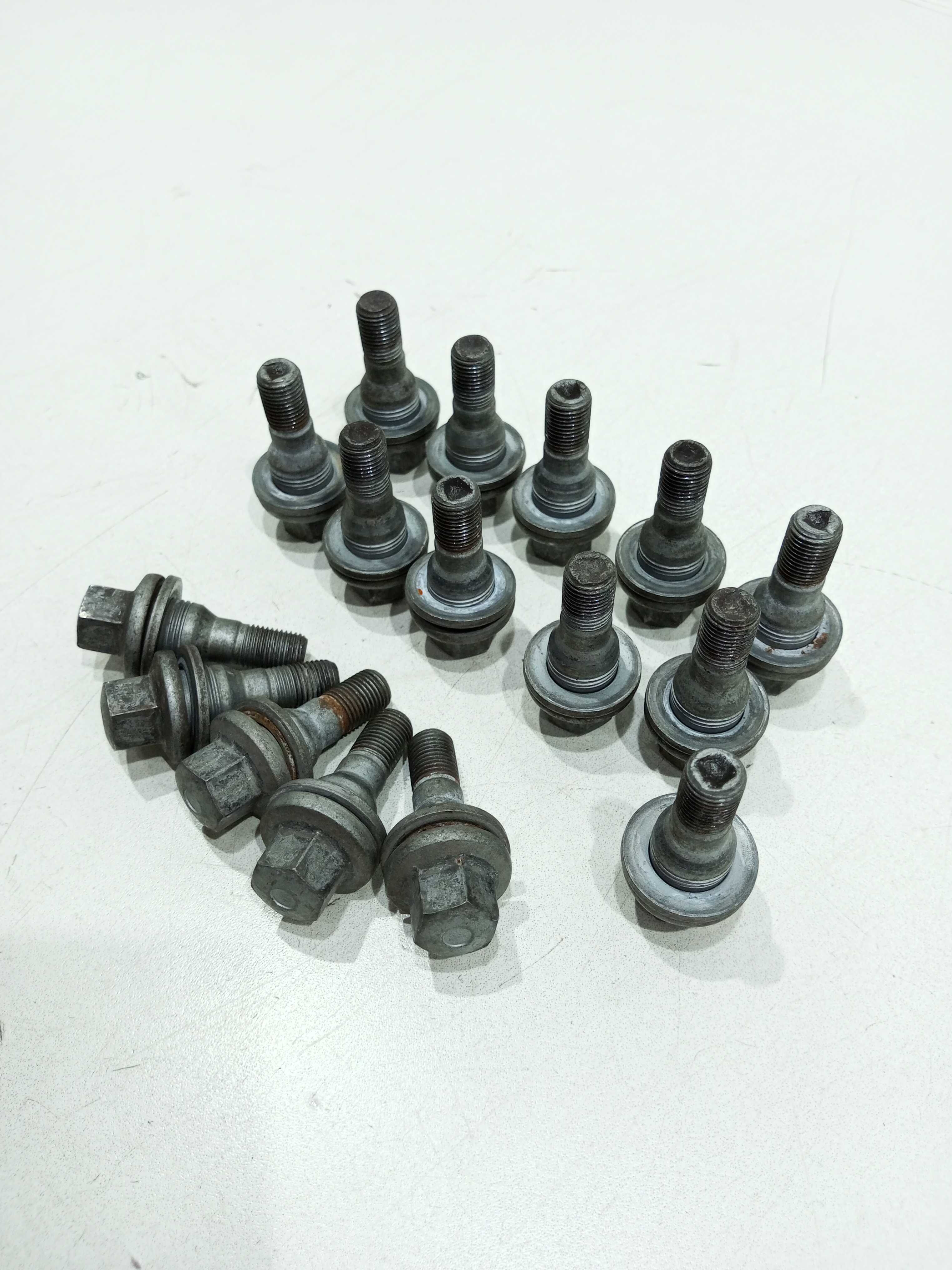 Kit Jogo 16 Parafusos  De Roda Citroen C3 1.6 2014 Original 3