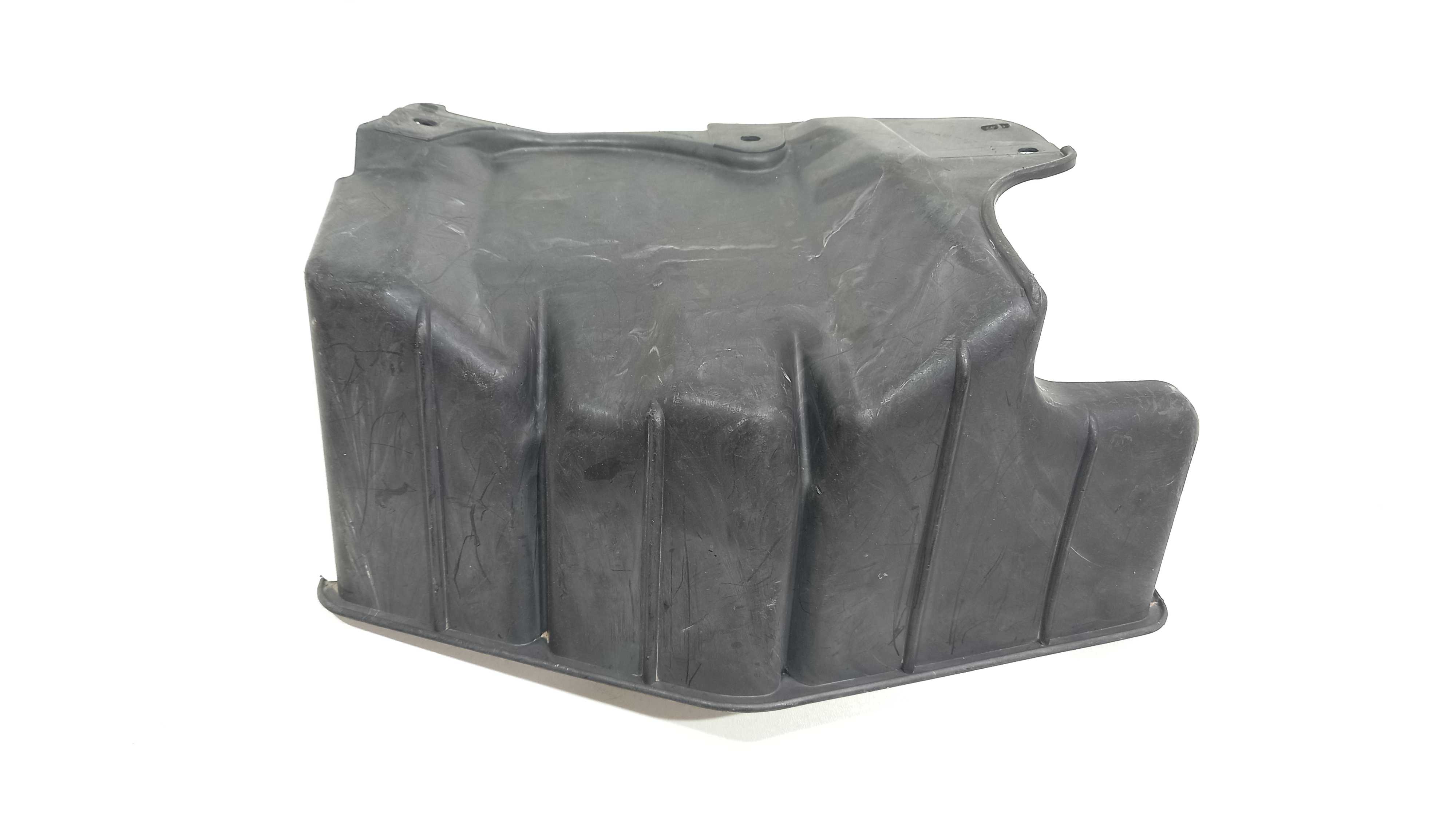 Defletor Interno Paralama Lado Direito  Fiat Palio  2010 1