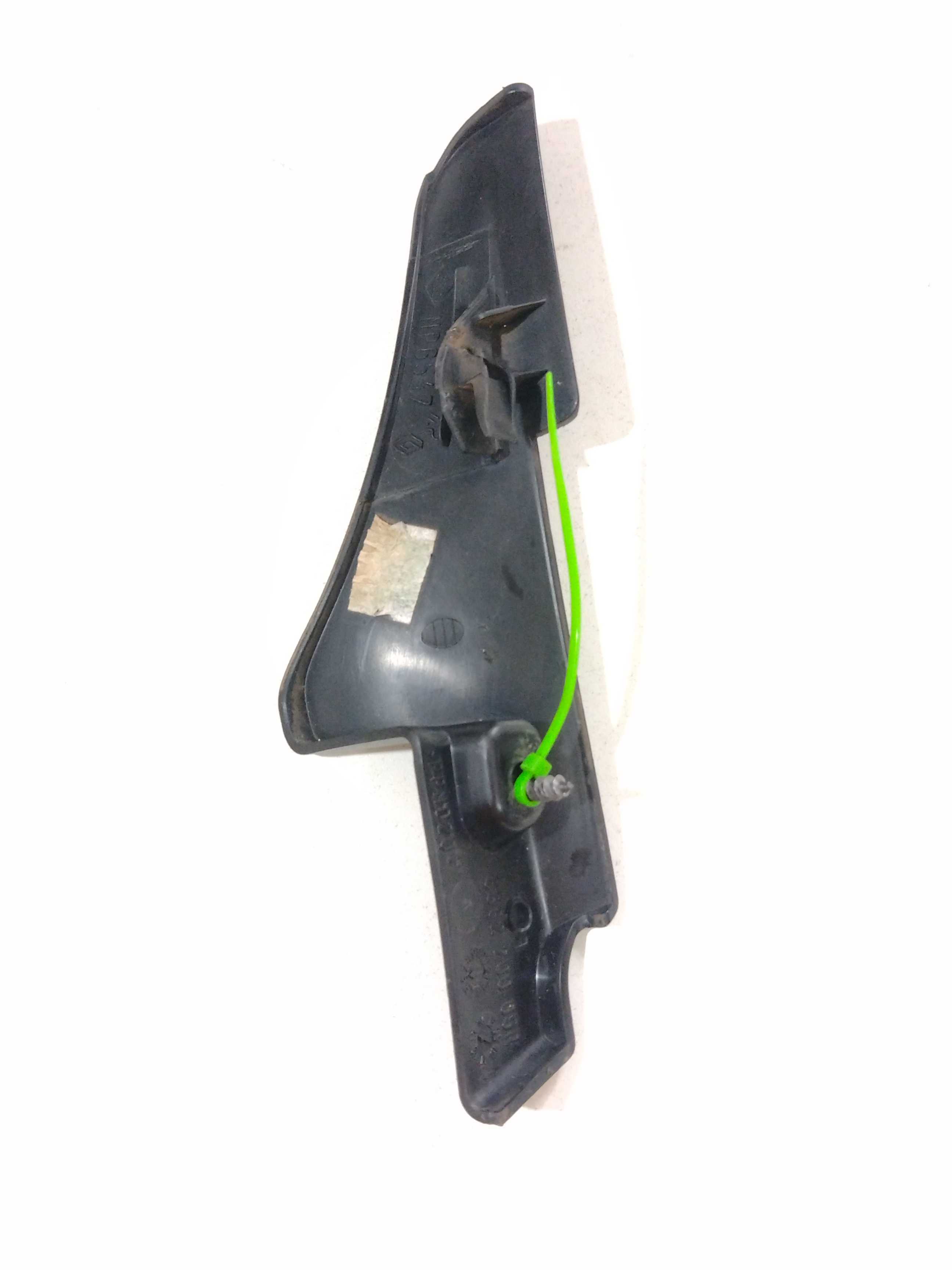 Moldura Direita Parabrisa Duster 2013 668220005r 2