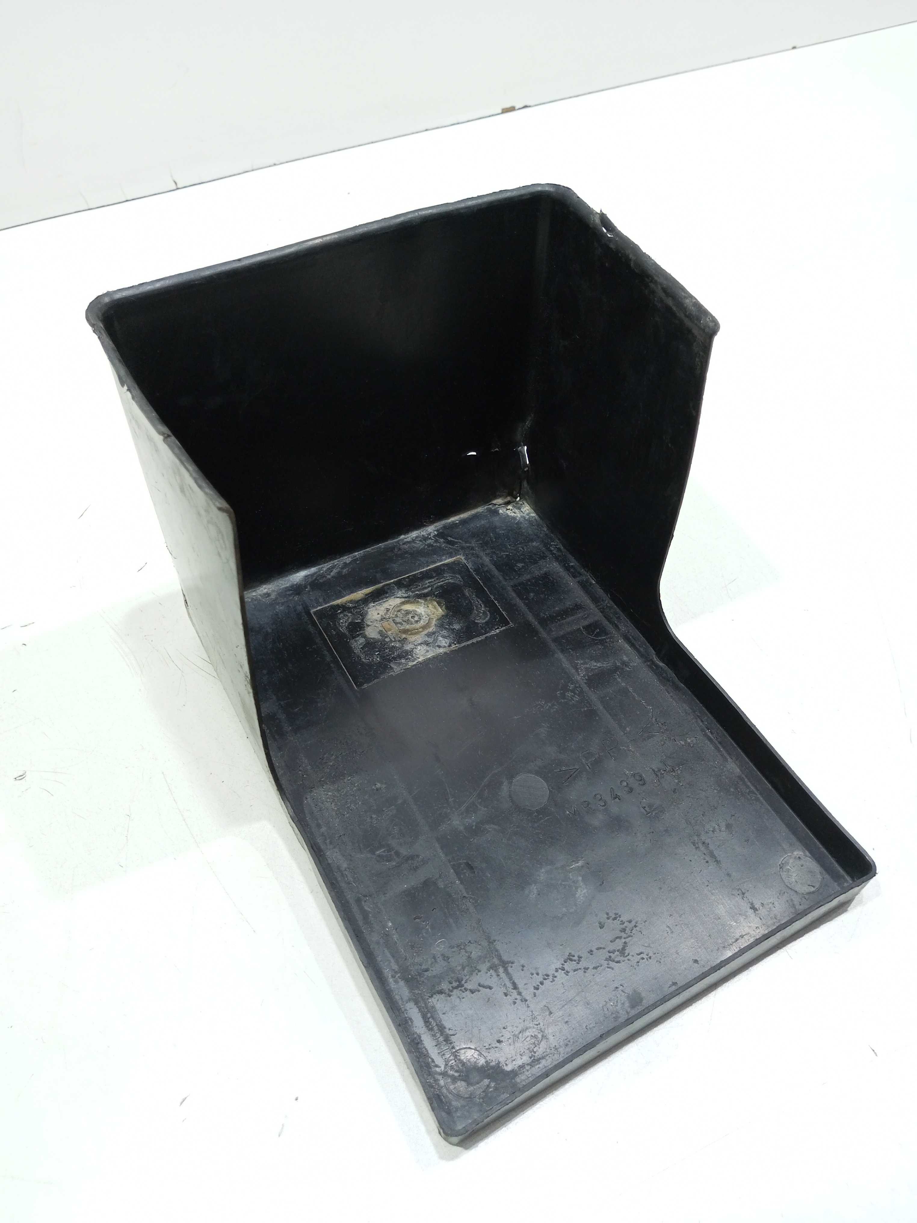 Suporte Da Bateria Pajero Tr4 2007 3