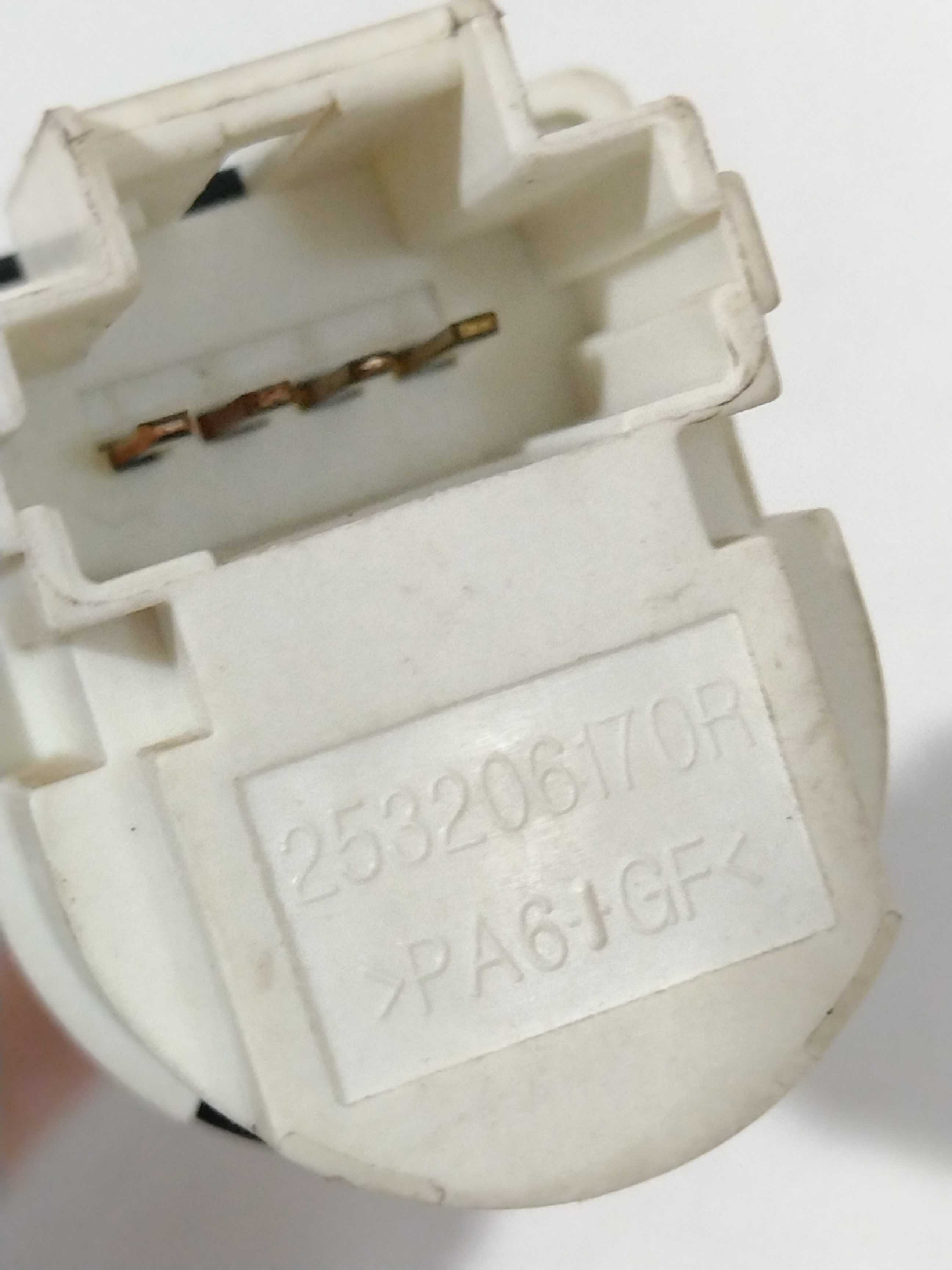 Interruptor Freio Duster 1.6 16v 2013 Original 253206170r 3