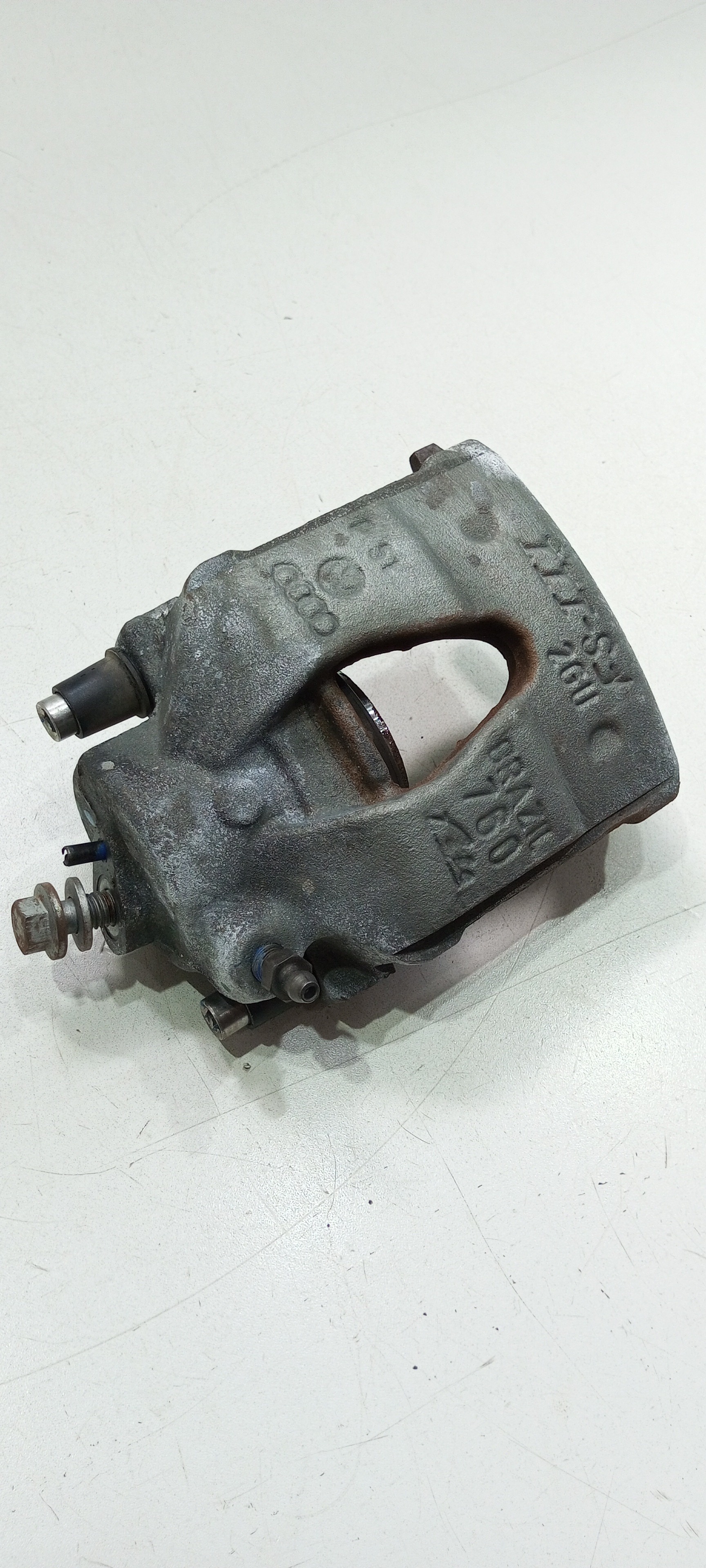 Pinça De Freio Dianteira Direita Volkswagen Saveiro 2018 7