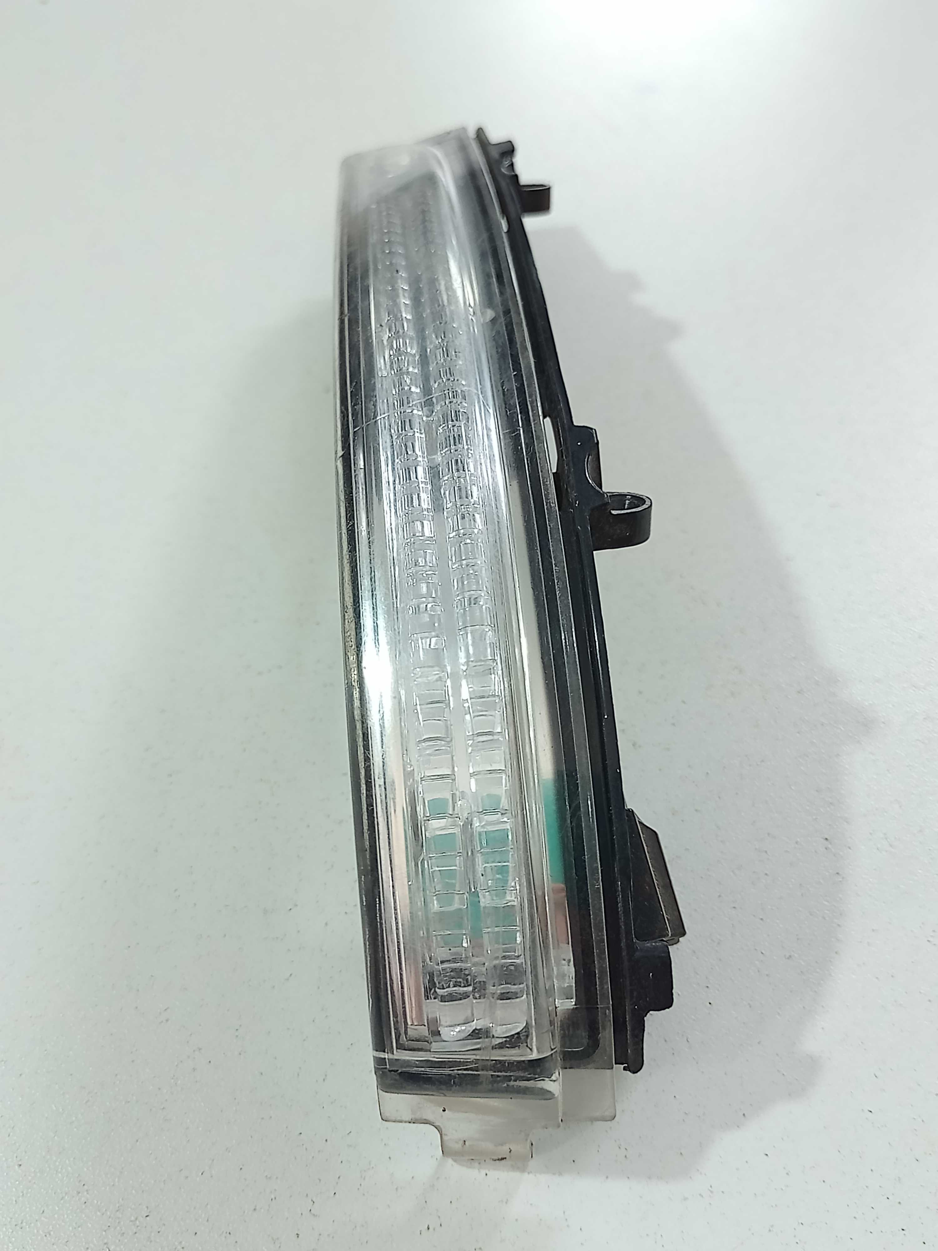 Pisca Seta Retrovisor Polo 2013 20t4795 Original 2