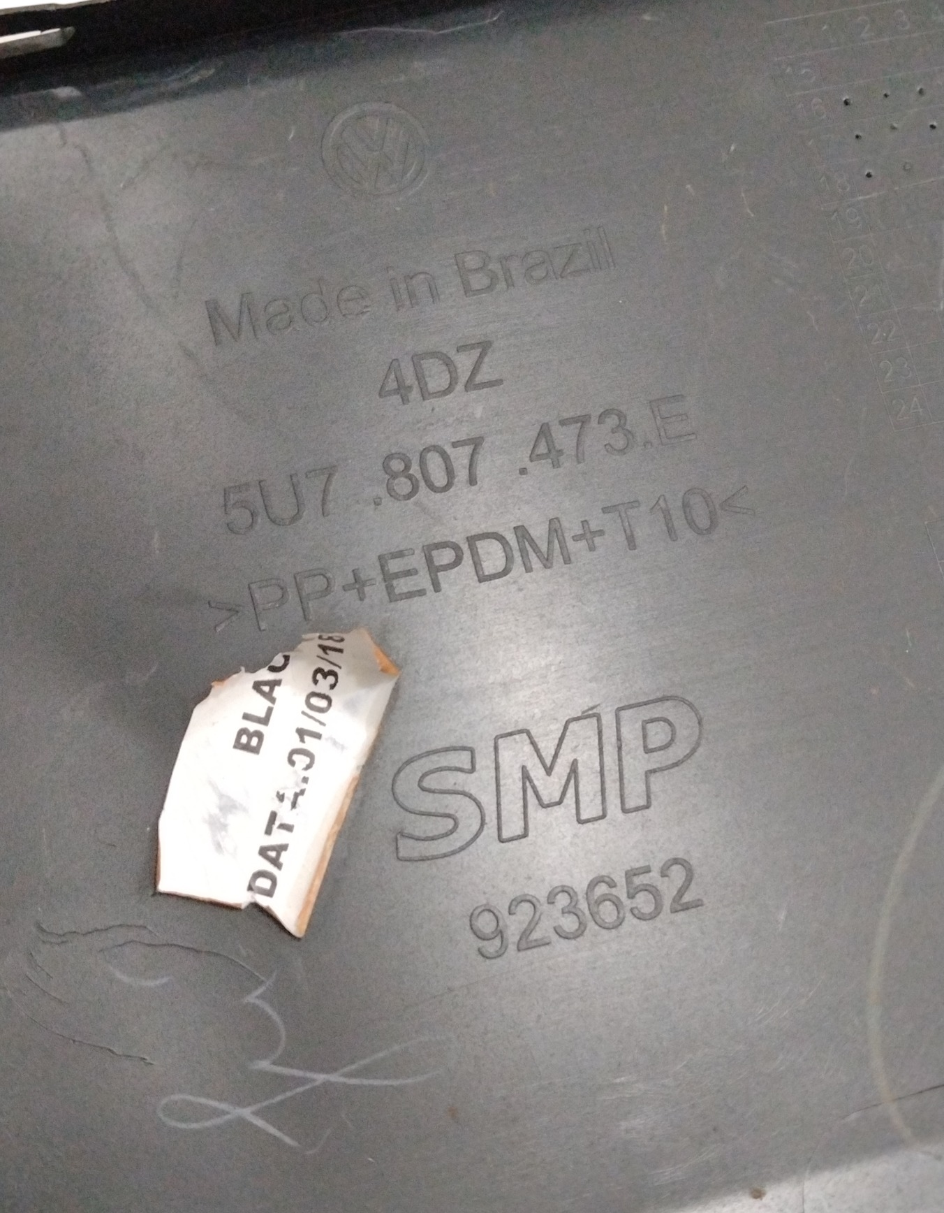 Polaina Tras. Esquerda Vw Saveiro 2018 5u7807473 6