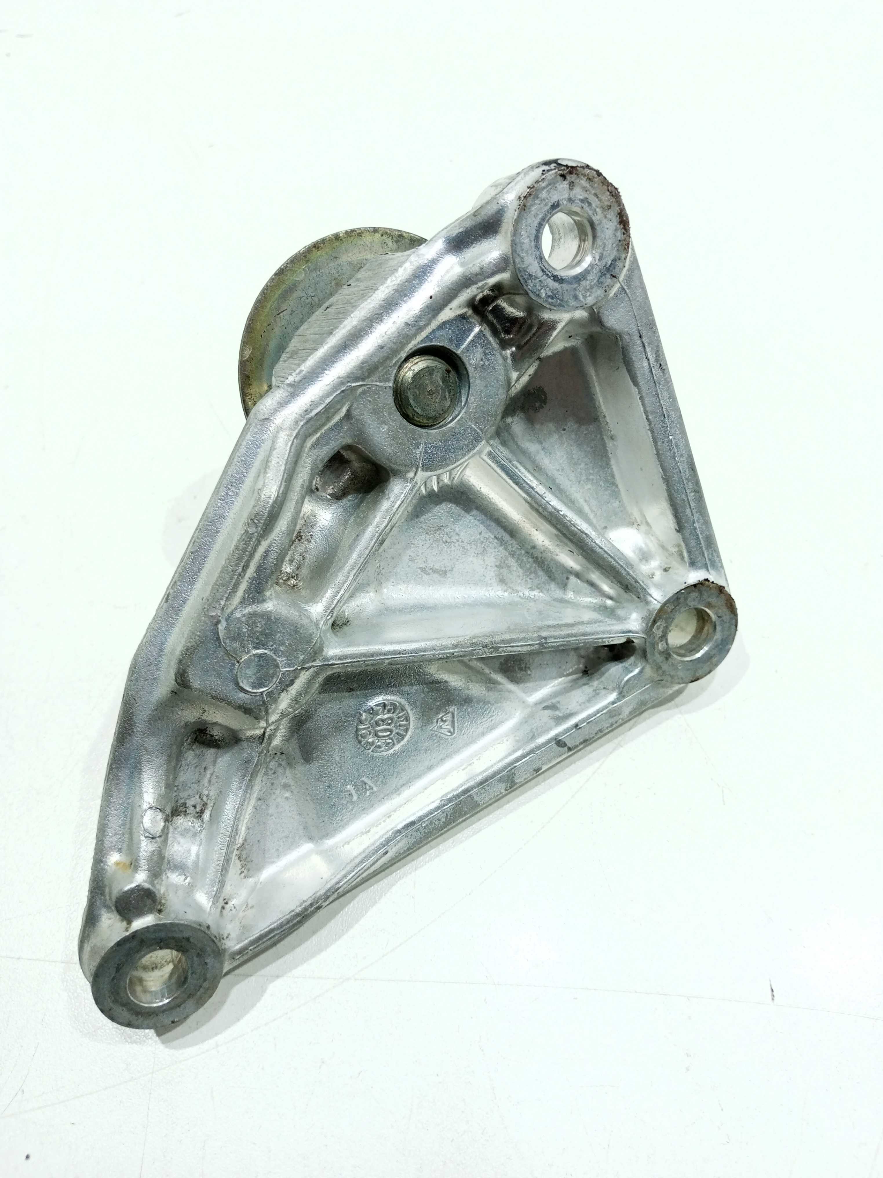 Suporte Da Caixa De Cambio Peugeot 307 2.0 Rallye 2004 3