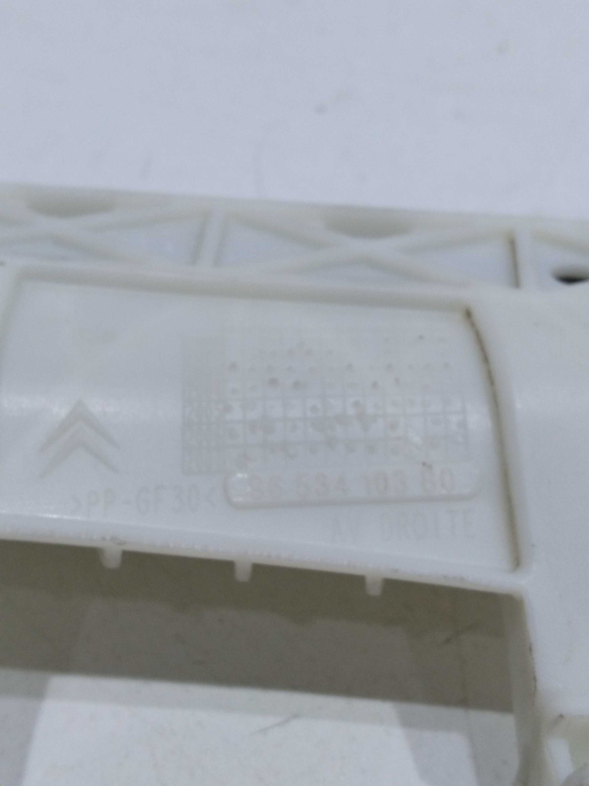 Guia Do Vidro Porta Dianteira Direita Citroën C3 Glx 2011 2
