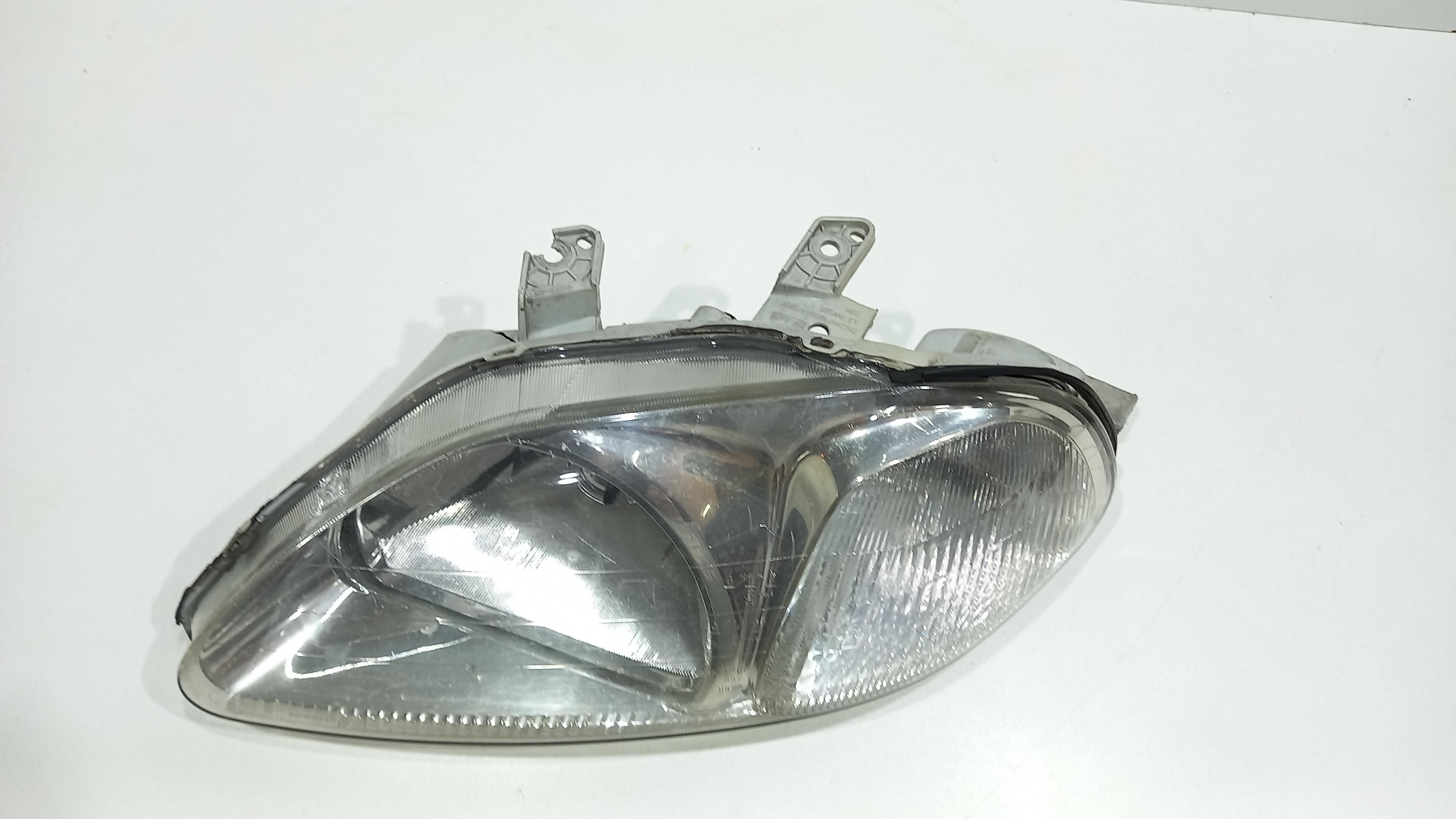 Farol Dianteiro Esquerdo Honda Civic 1998  Detalhe Esquerdo 5