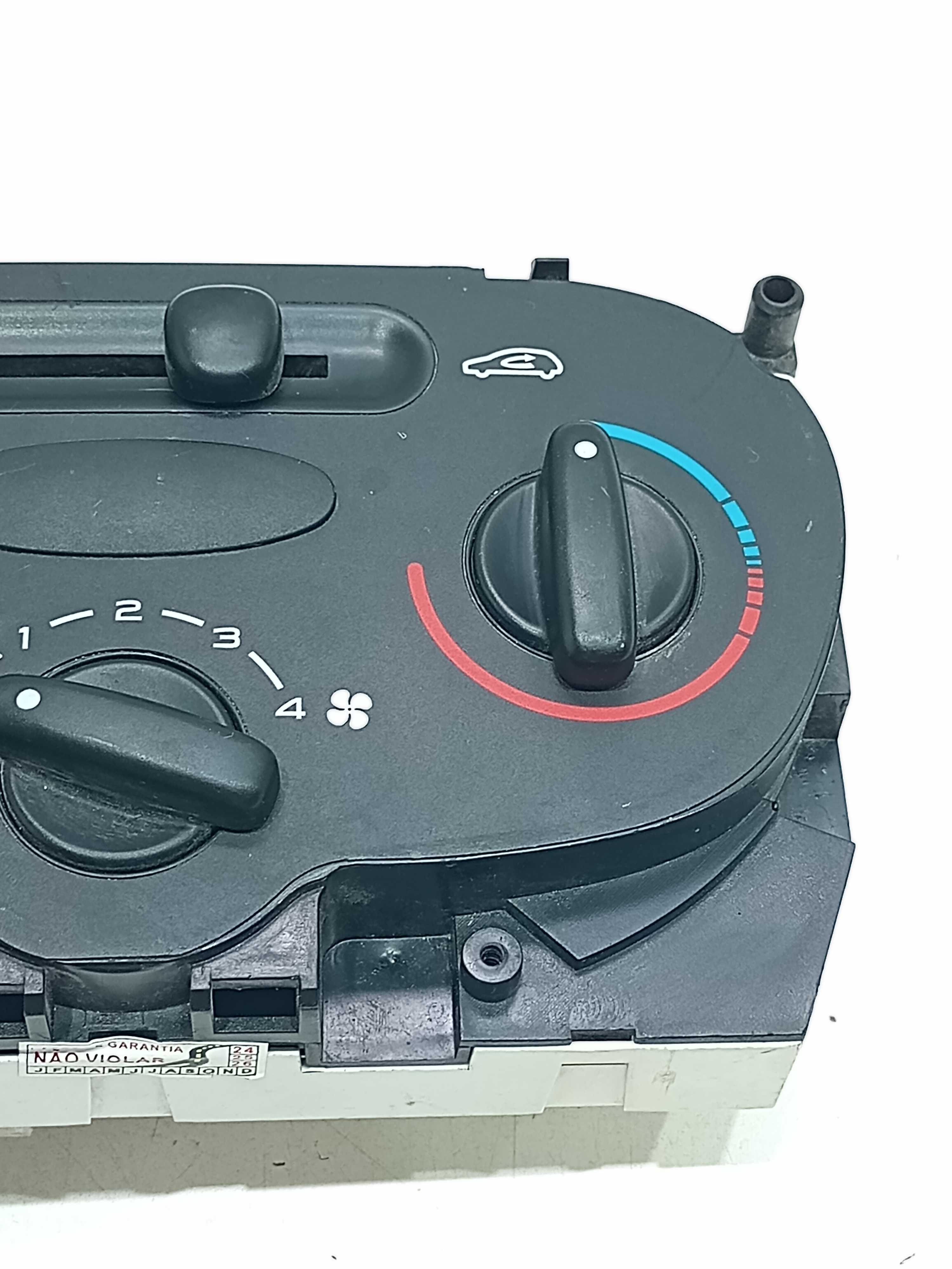 Comando Ar Condicionado Peugeot 207 2010 3