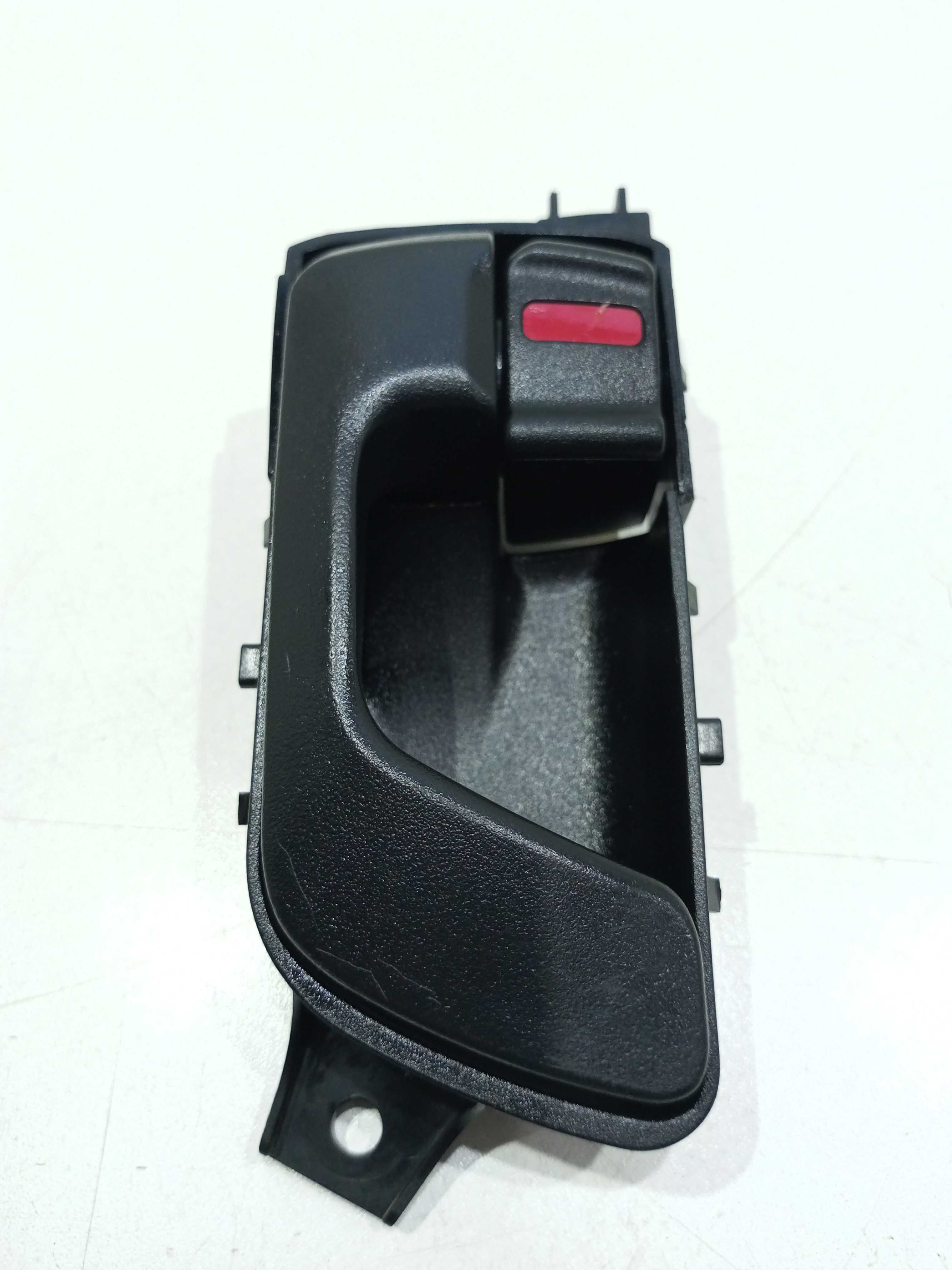 Maçaneta Interna Porta Traseira Esquerda Pajero Tr4 2007 3