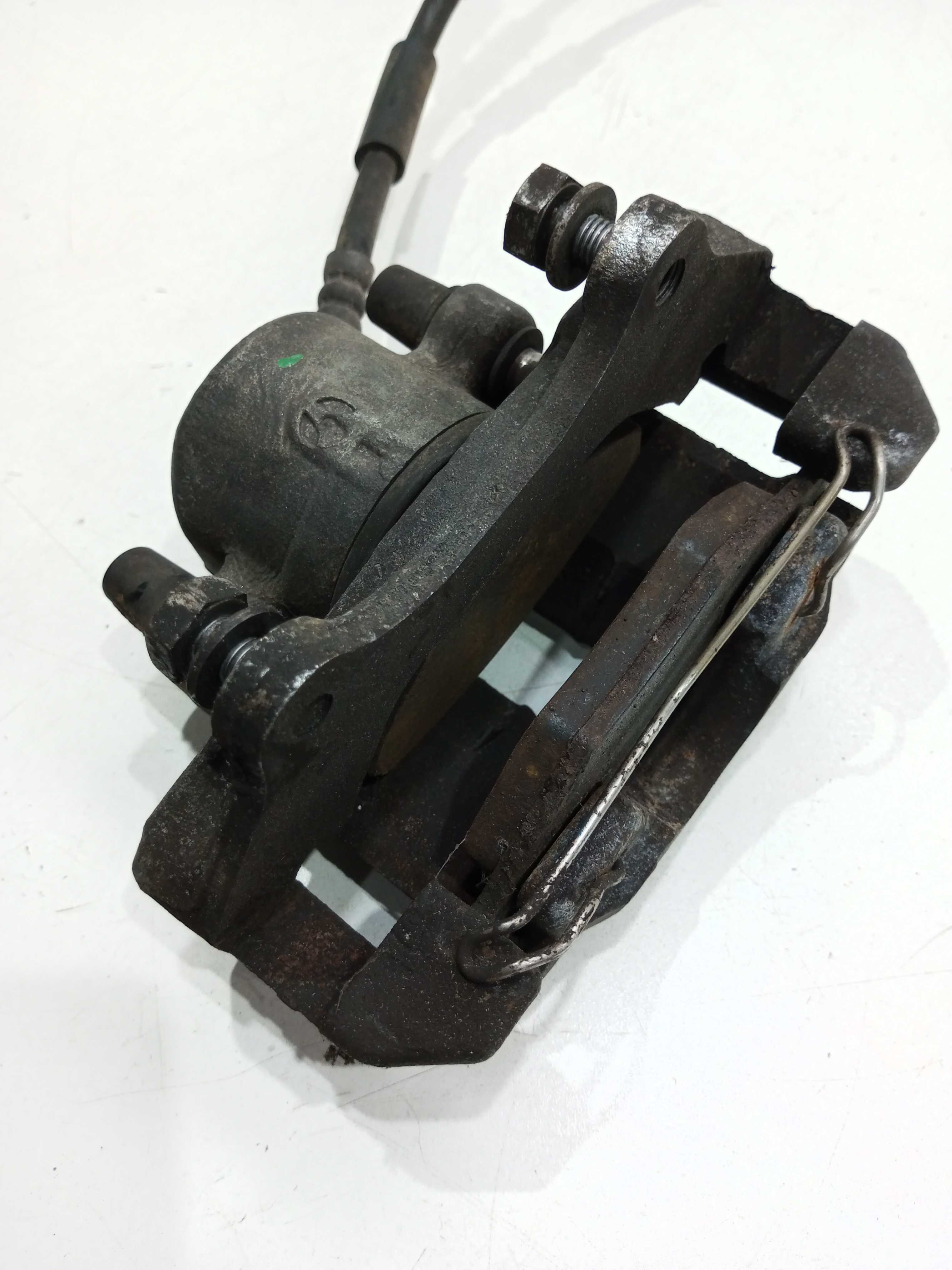 Pinça De Freio Dianteiro Lado Direito Fiat Siena 1.0 2011 8