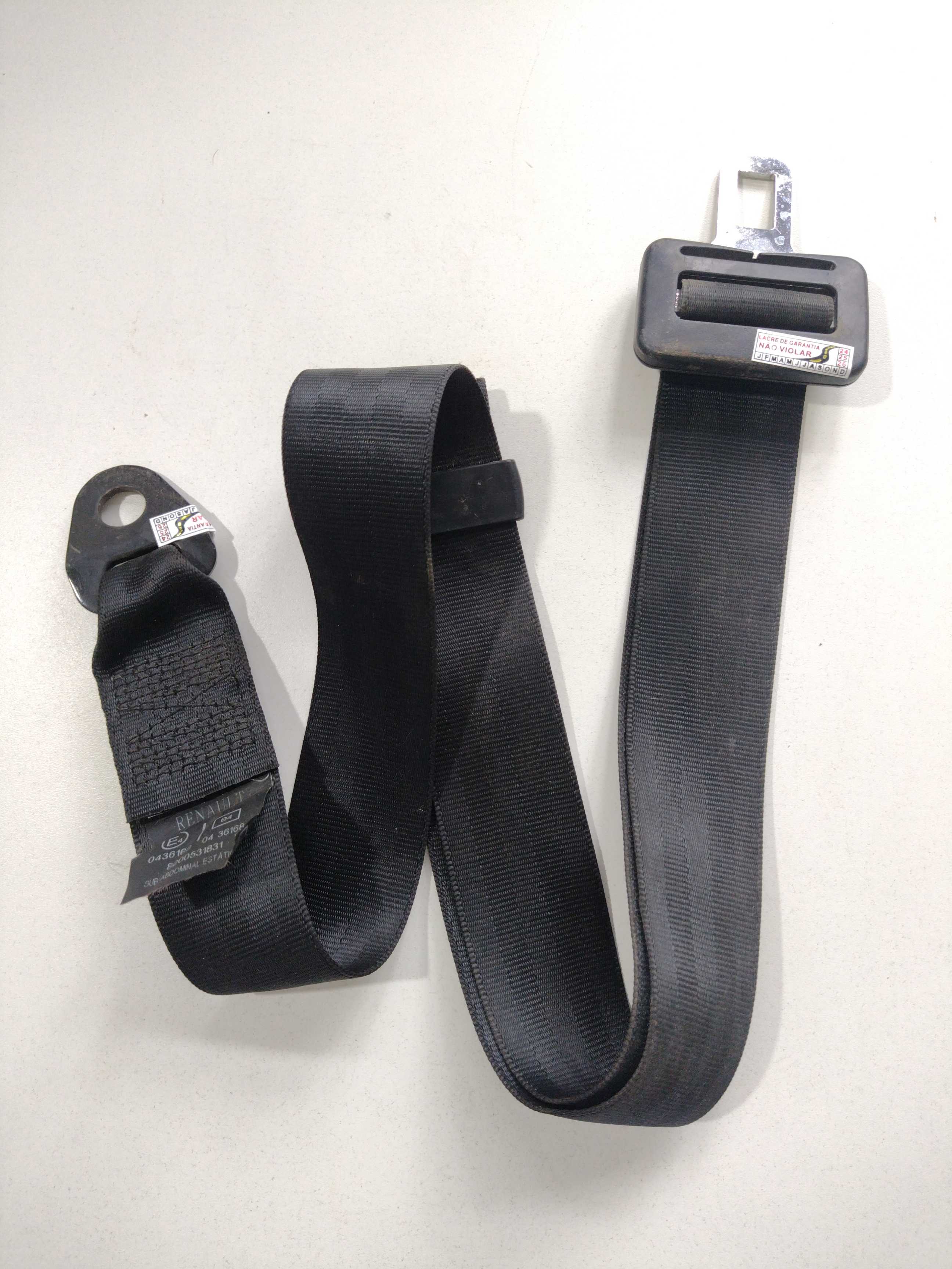 Cinto segurança traseiro meio Sandero 2013 8200531831 2