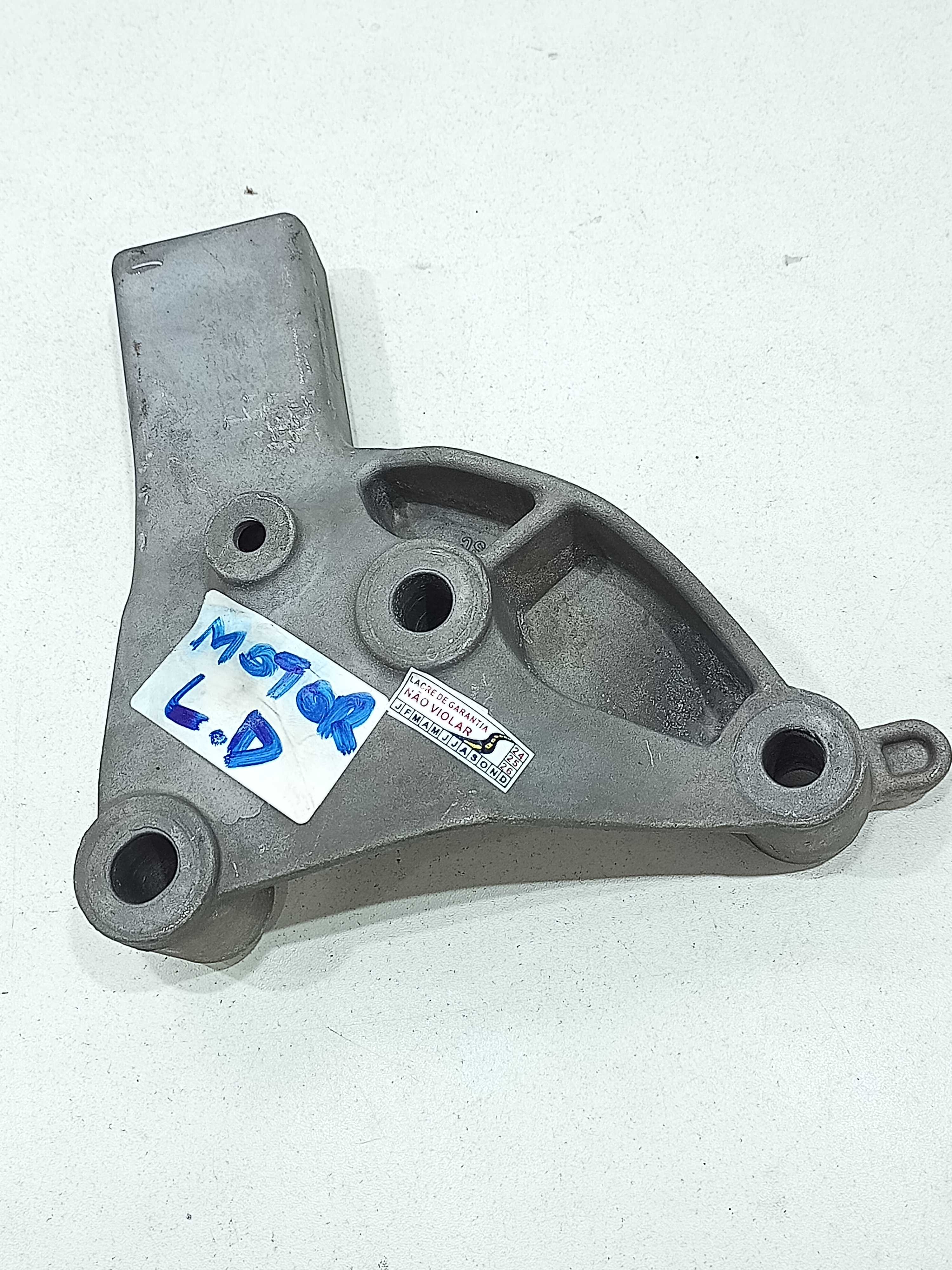 Suporte Coxim Motor Lado Direito Renault Sandero 2013 1.6 1