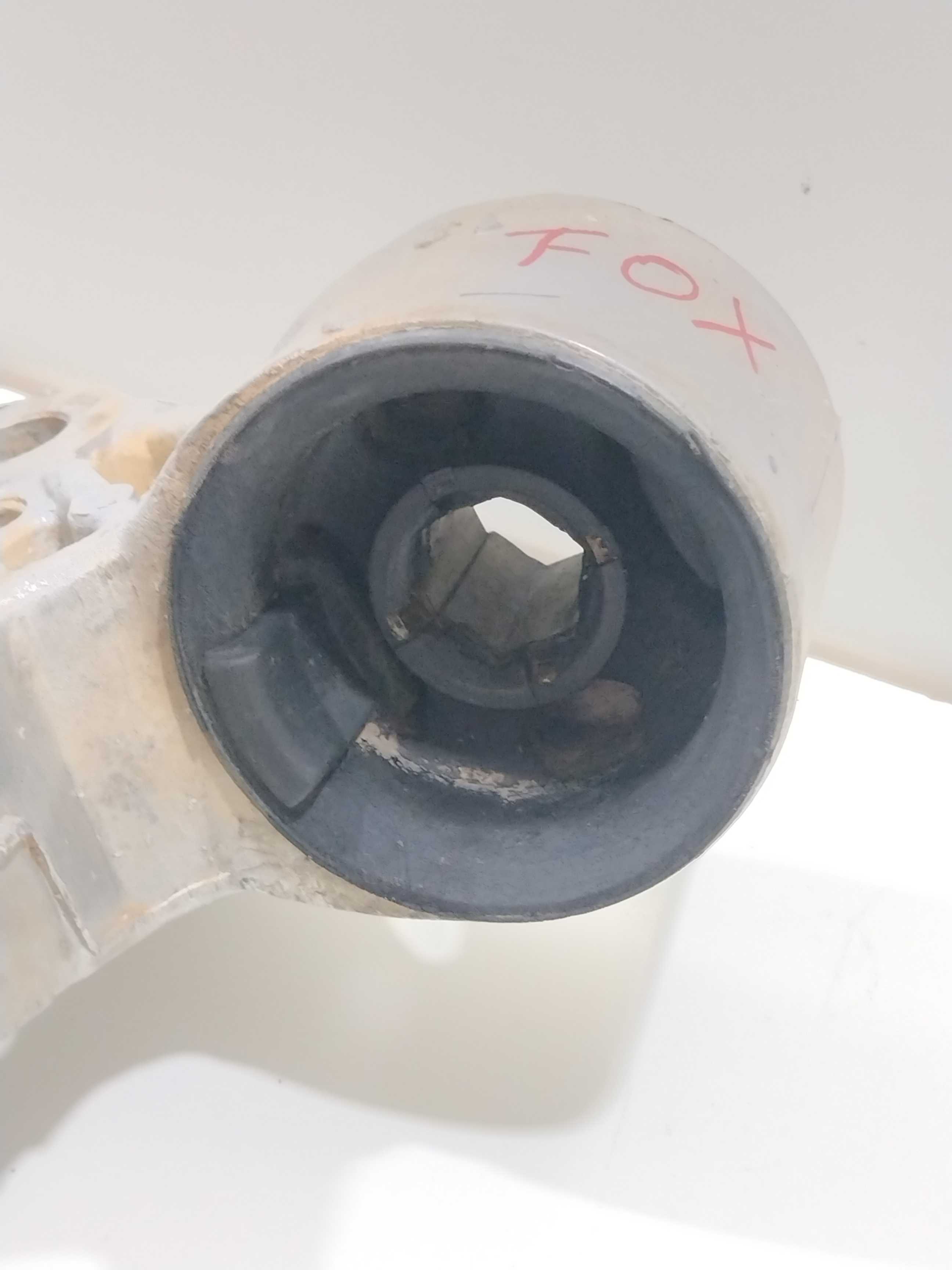 Suporte Bandeja Suspensão L Direito Fox 2009 5