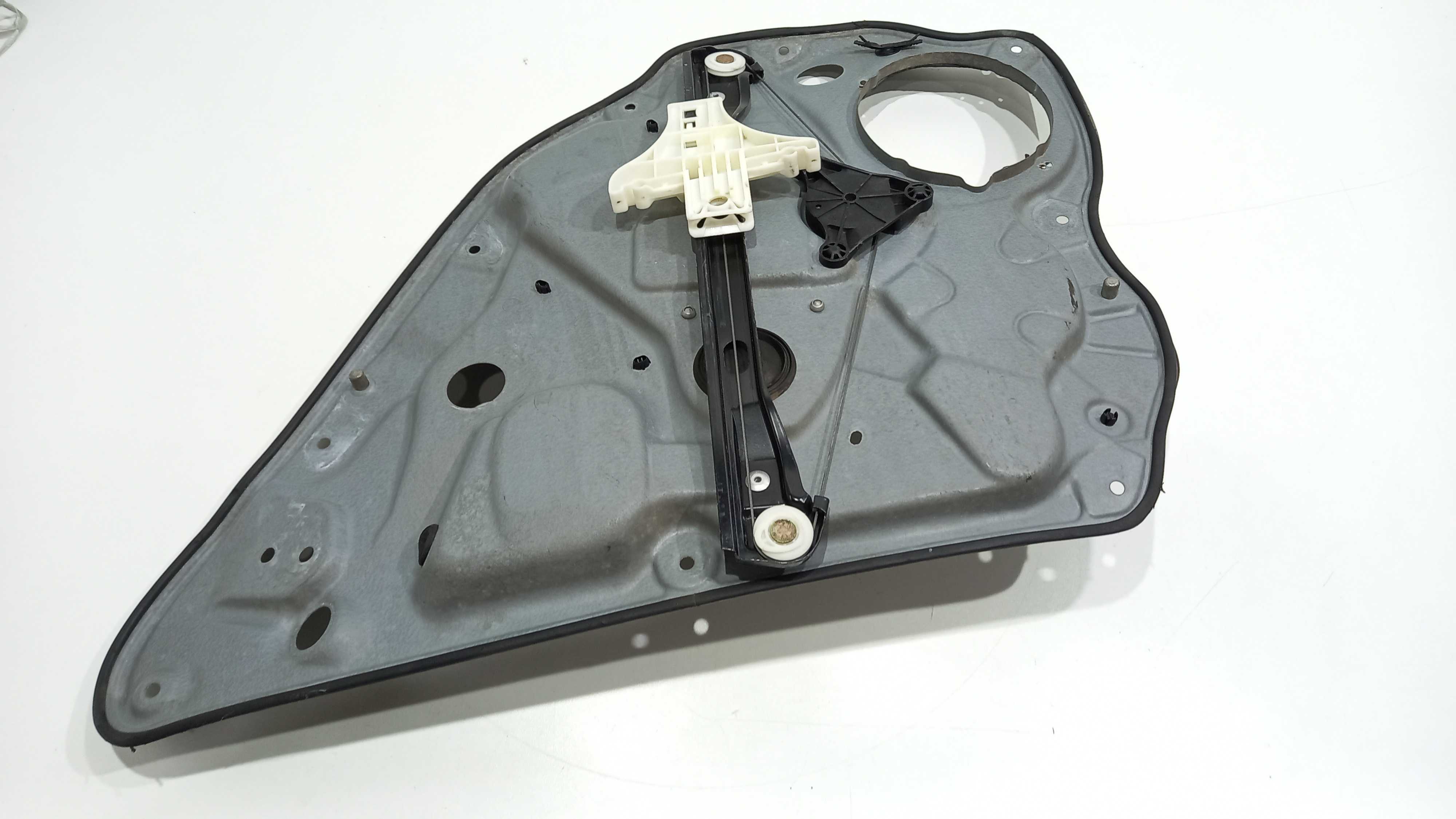 Maquina De Vidro Elétrica Tras. Esquerda Polo 2003 S Motor 3