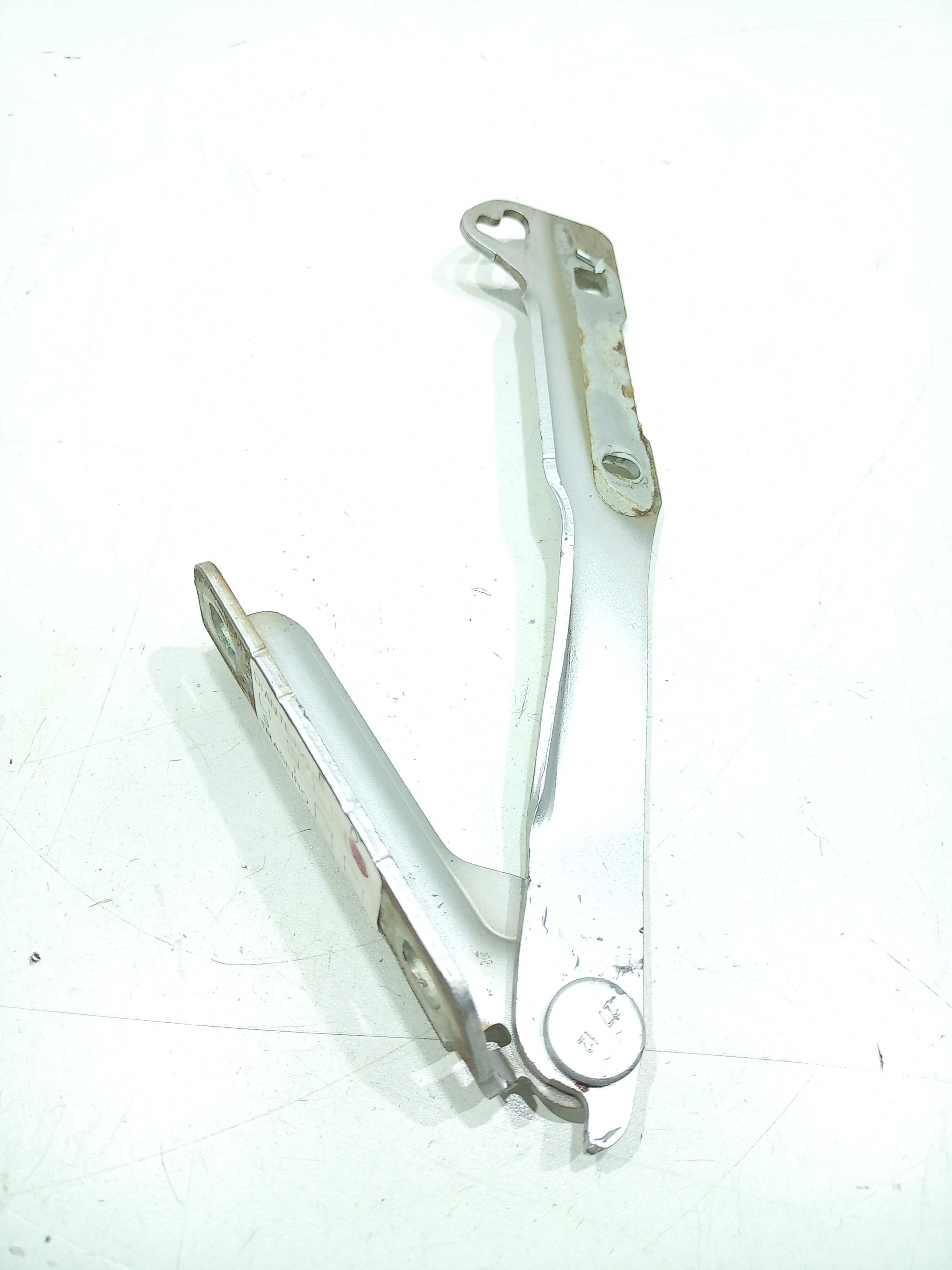 Dobradiça Capo Lado Direito Renault Sandero 2013 1
