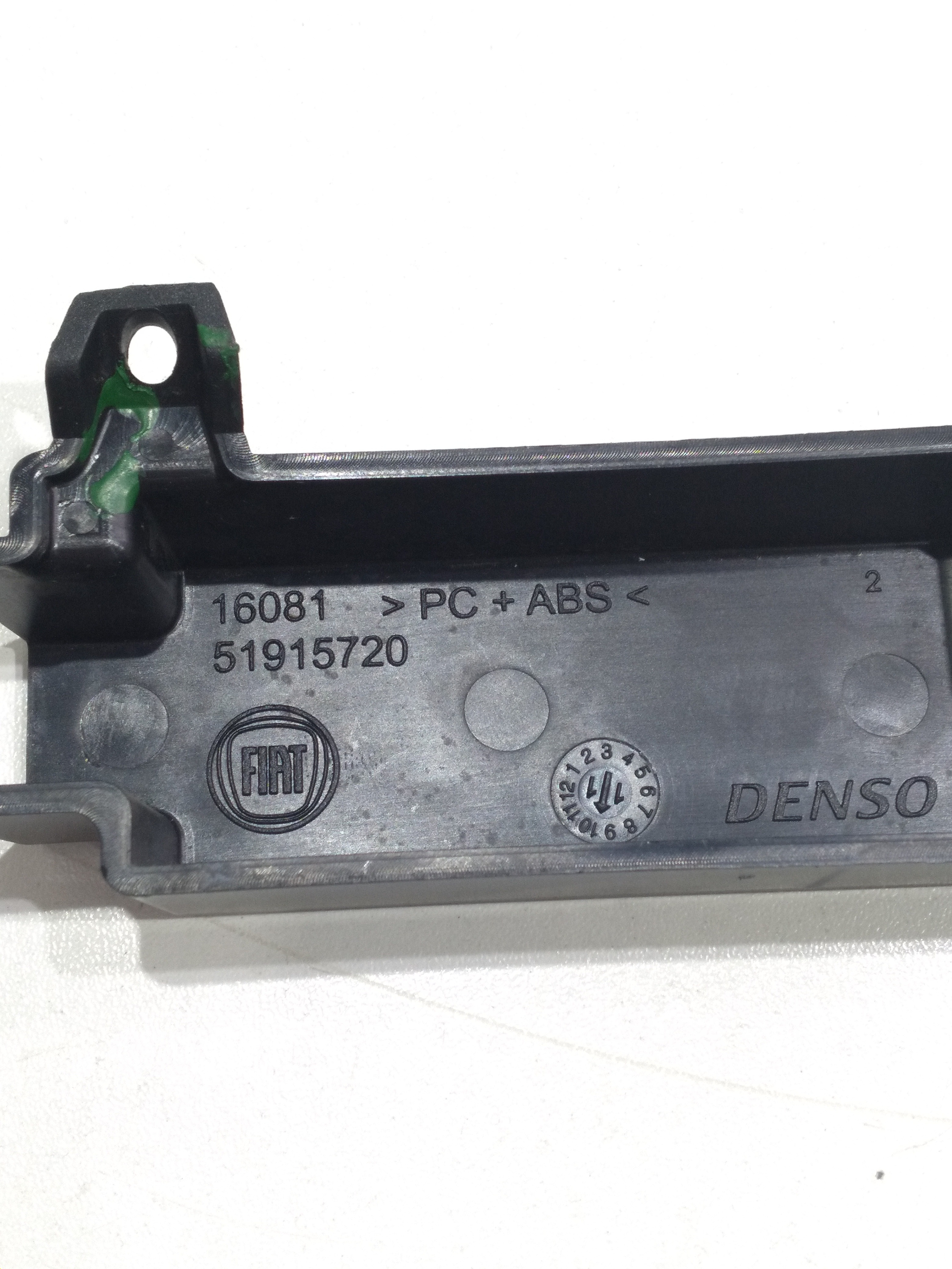 Luz Do Porta Luvas Fiat Grand Siena 1.6 Dualogic 2013 2
