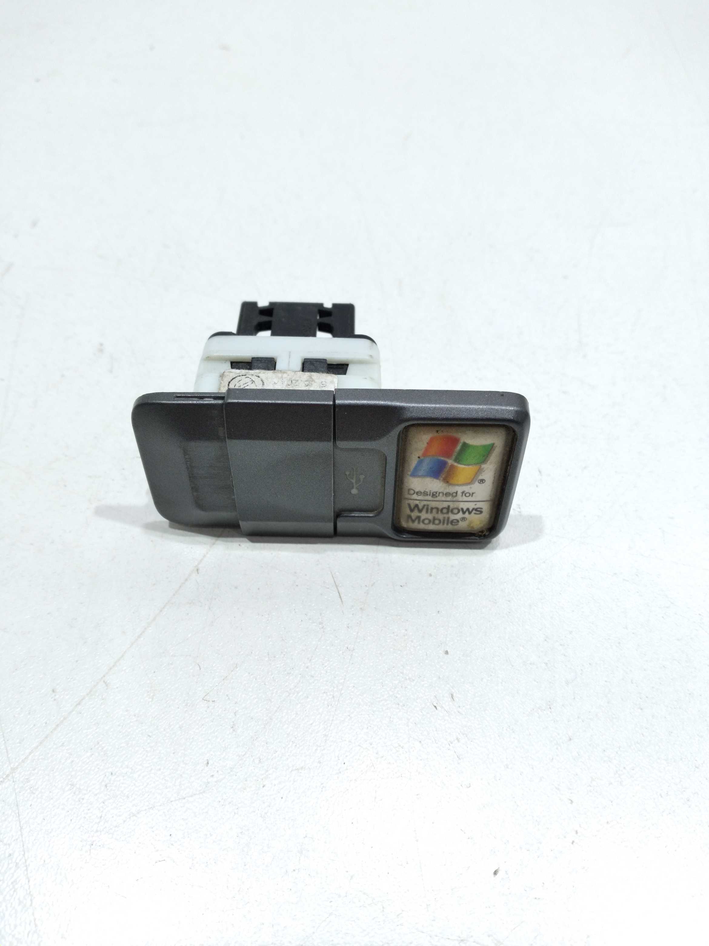 Entrada Usb Fiat Punto 1.4 2010 1
