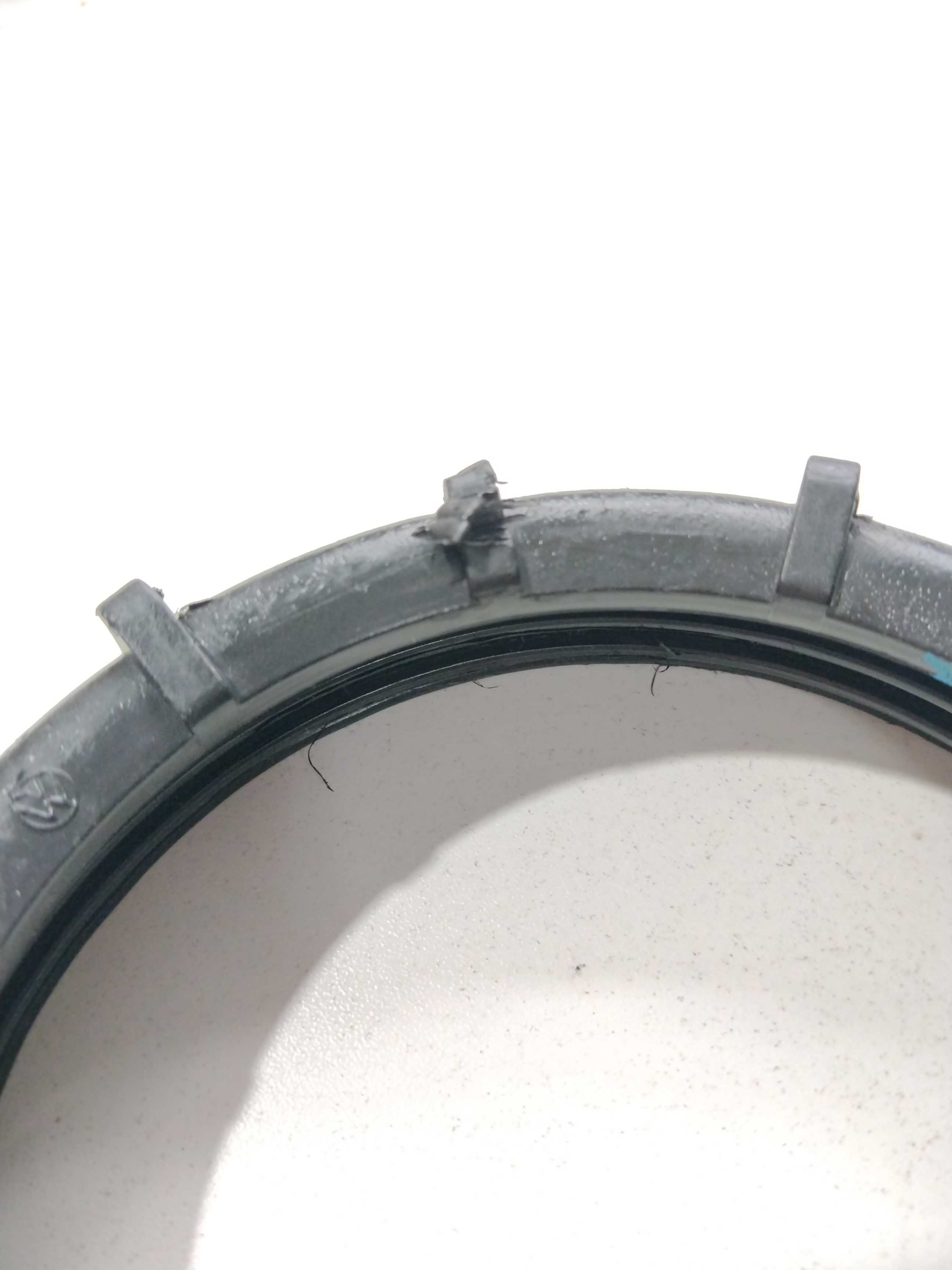 Porca Plastica Bomba Combust Tanque Gol 2010 321201375a 2