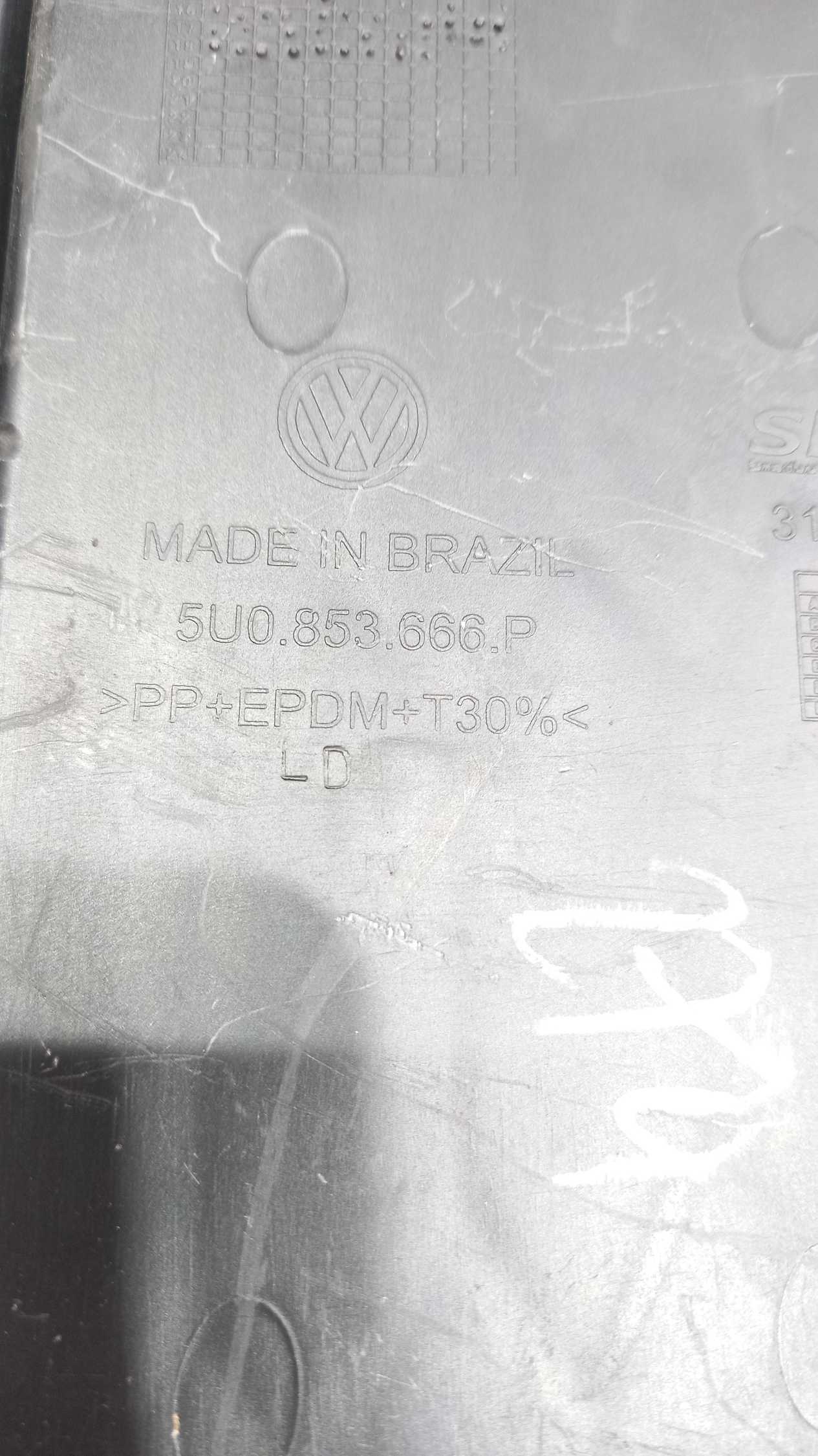 Molduran Do Farol Sem Milha Direito Vw Voyage 1.6 2019 4