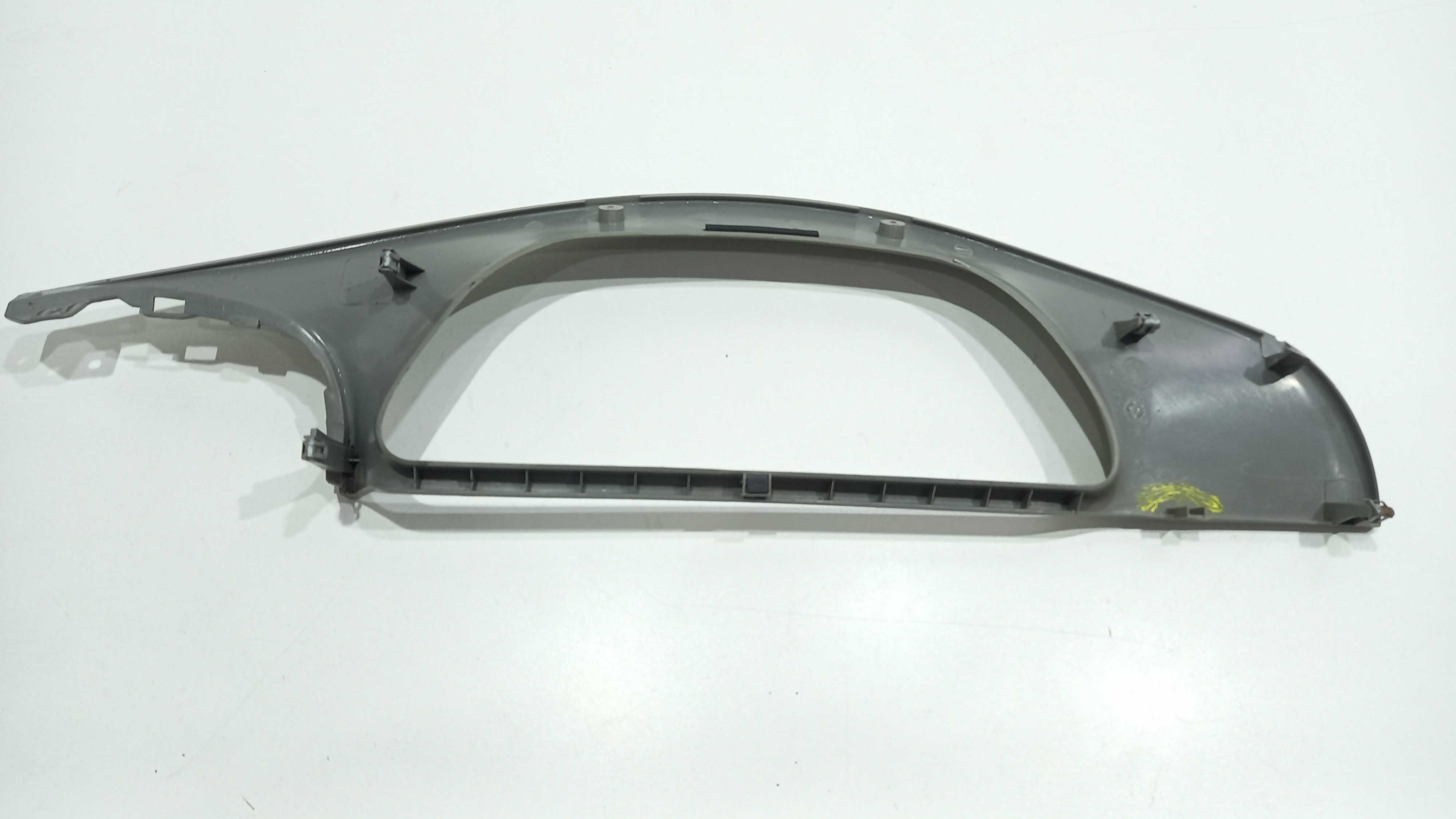 Moldura Painel De Instrumentos  Fiat Palio 2001 3