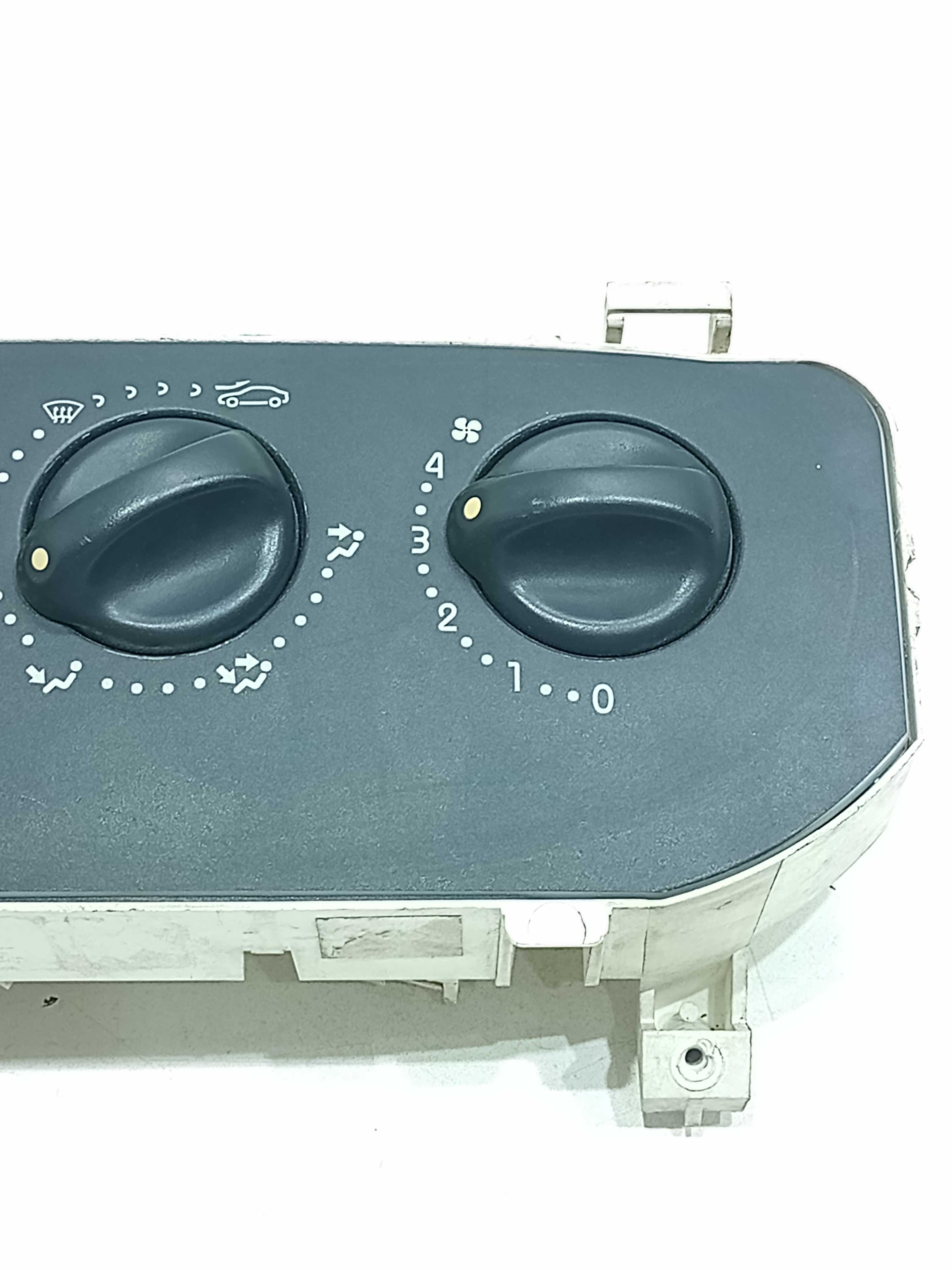 Comando ventilação Renault Clio 2001 3