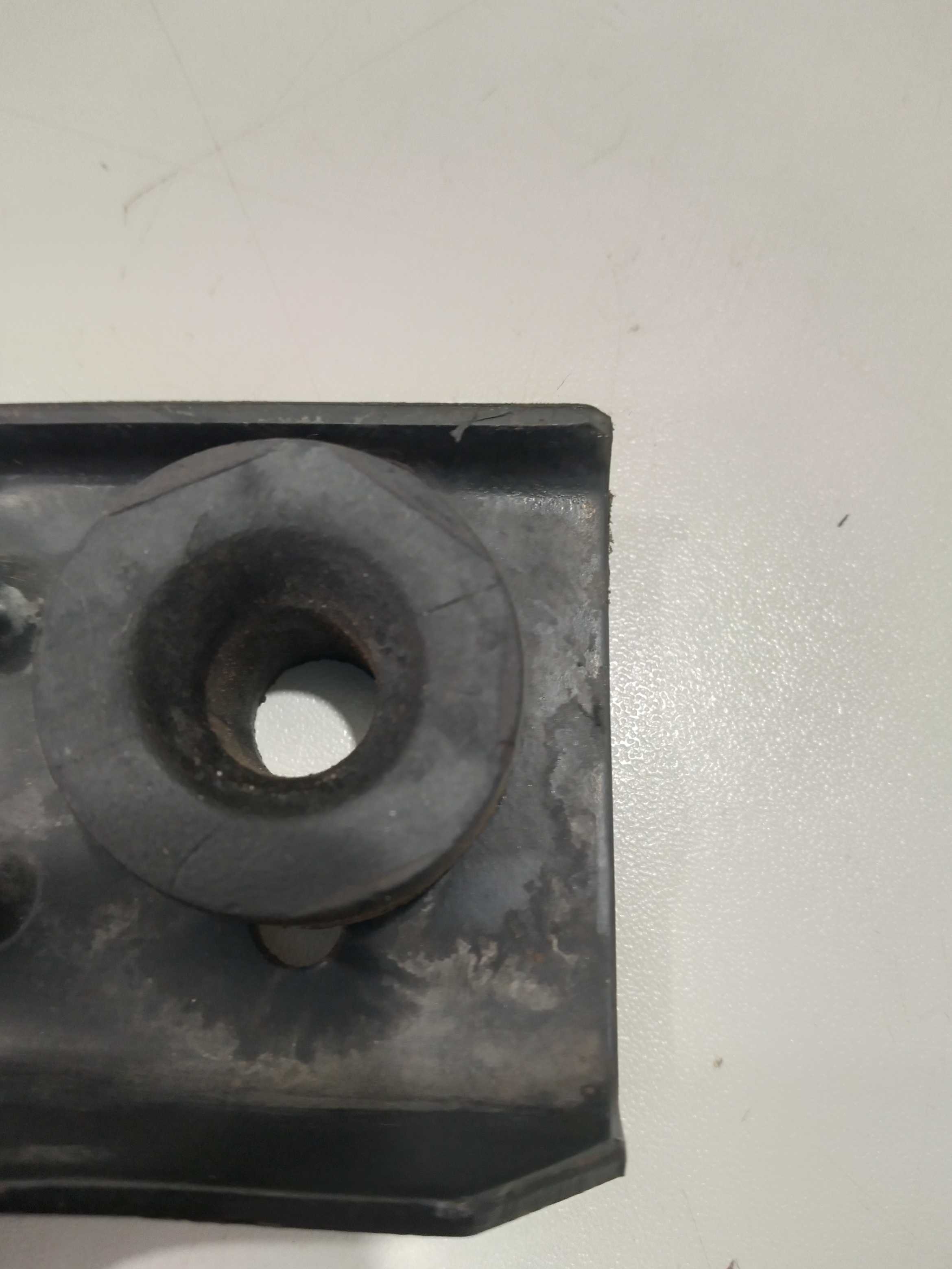 Suporte Do Radiador Inferior Esqu. Grand Siena Attrac. 2013 5