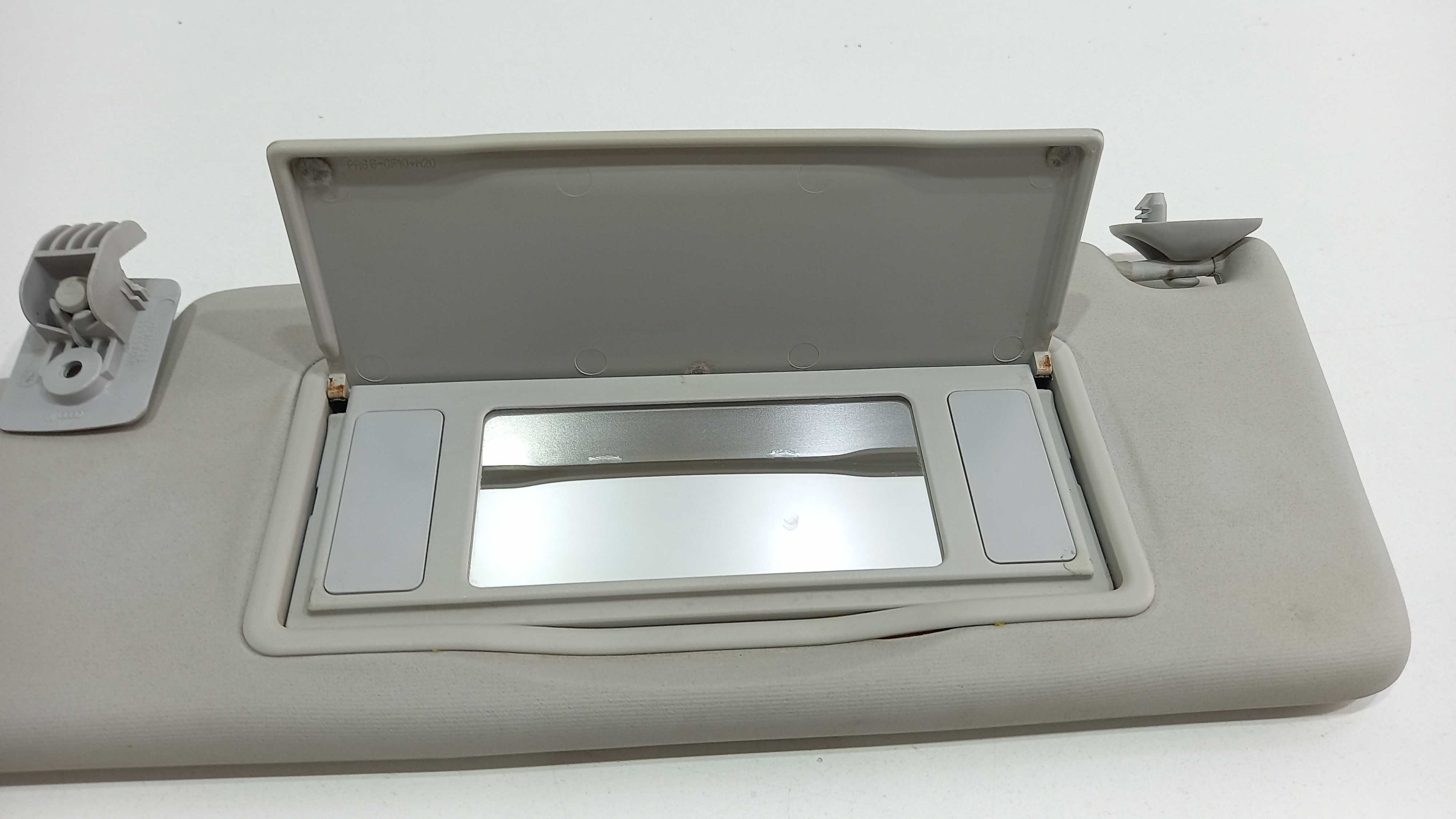 Quebra Sol Lado Esquerdo Vw Golf 1997 Detalhe 5