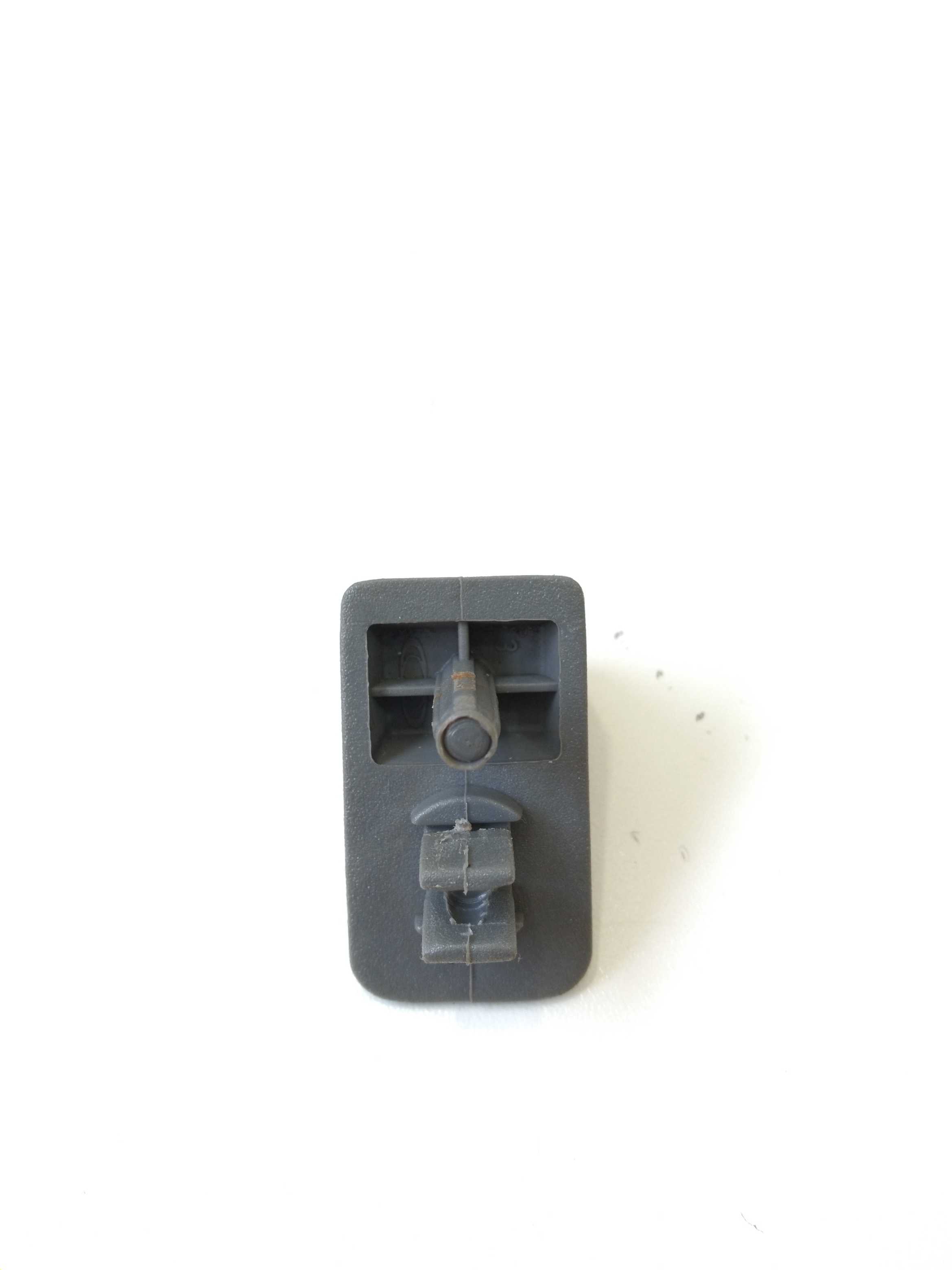 SUPORTE QUEBRA SOL ESQUERDO FIAT PALIO 1.0 fire 1997 2