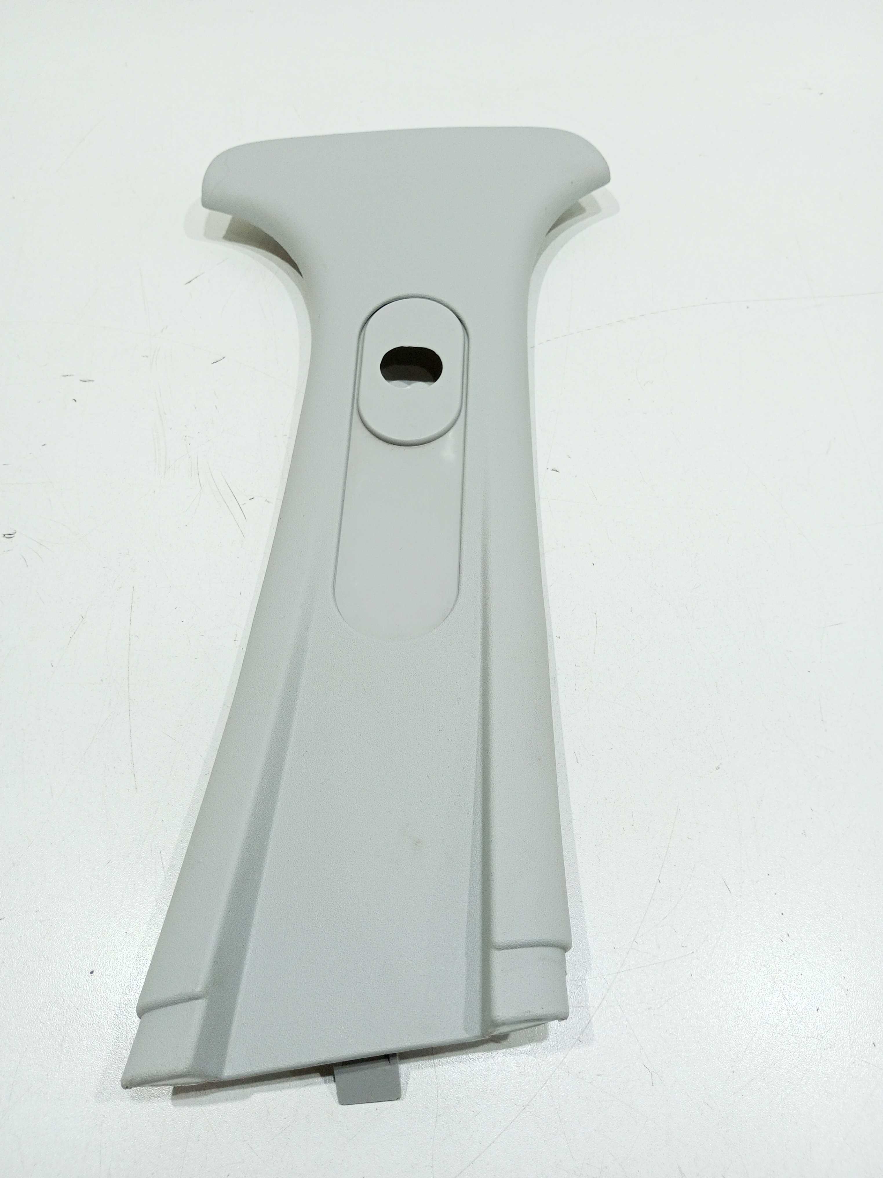 Moldura Coluna Direit Intern Volkswagen Voyage G8 2019 1