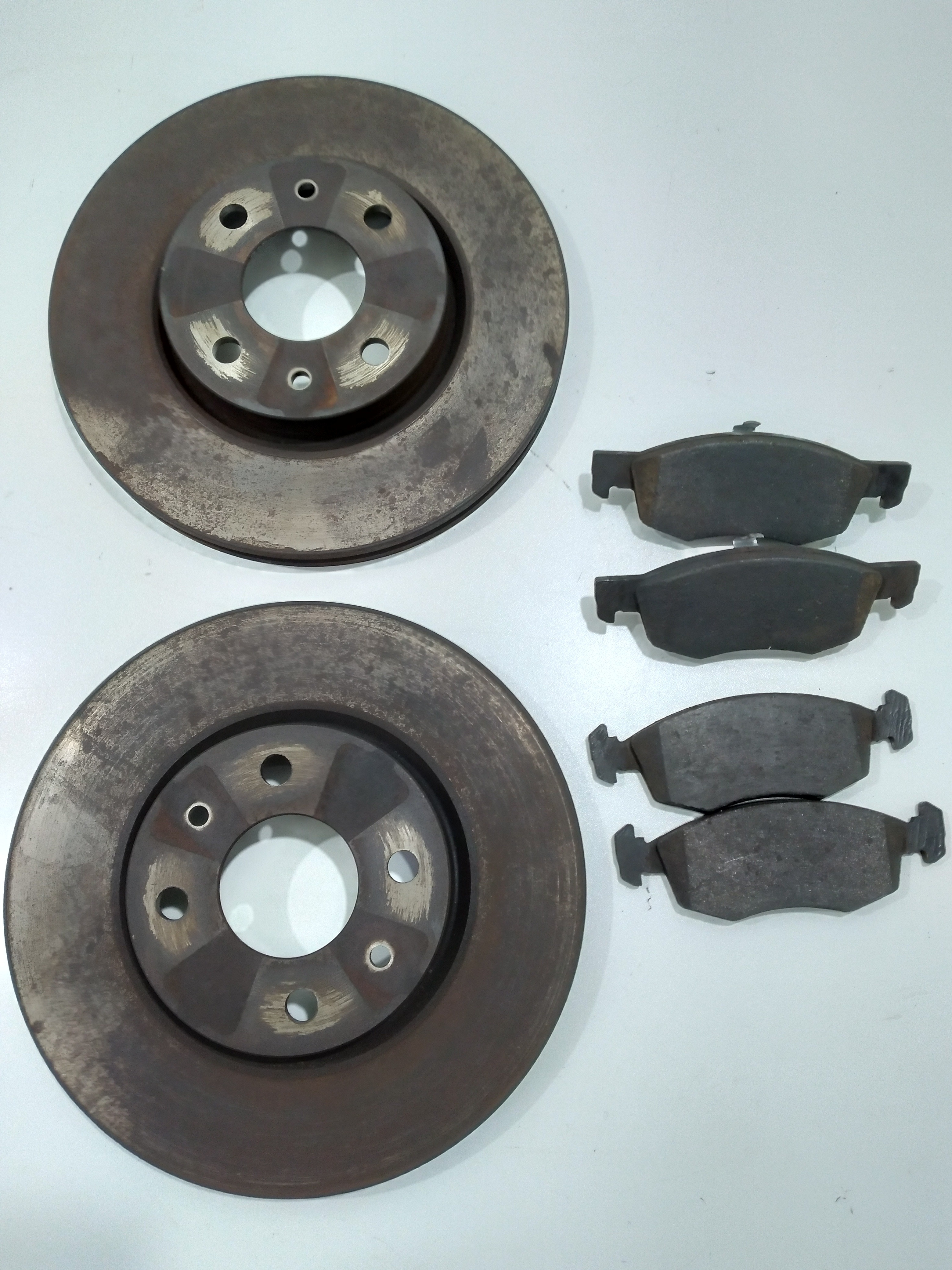 Kit Discos/pastilhas Dianteiras Grand Siena Attrac. 1.4 2013 6