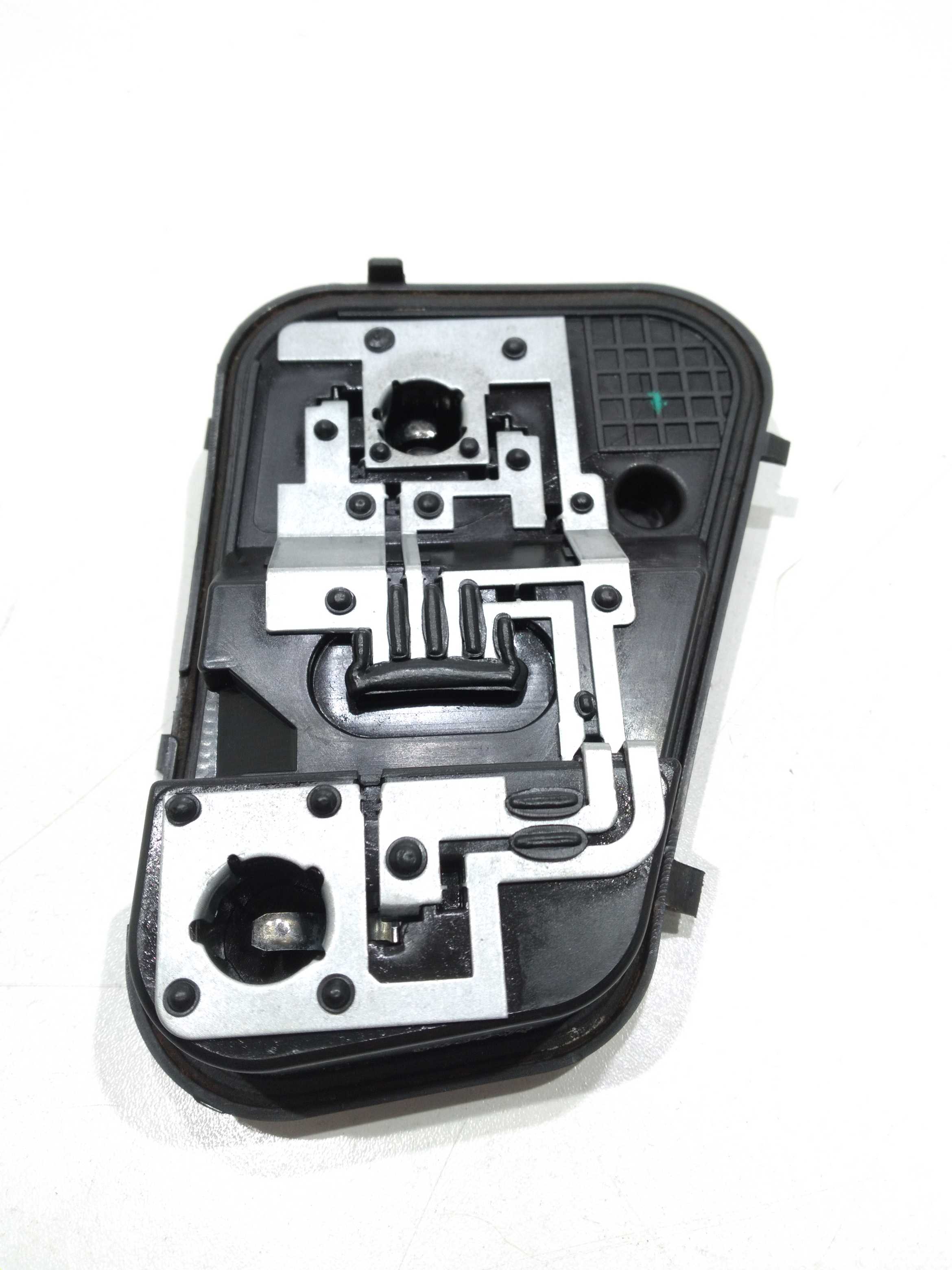 Circuito Lanterna Tras. Esquerda Vw Touareg 4.2 V8 2005 1