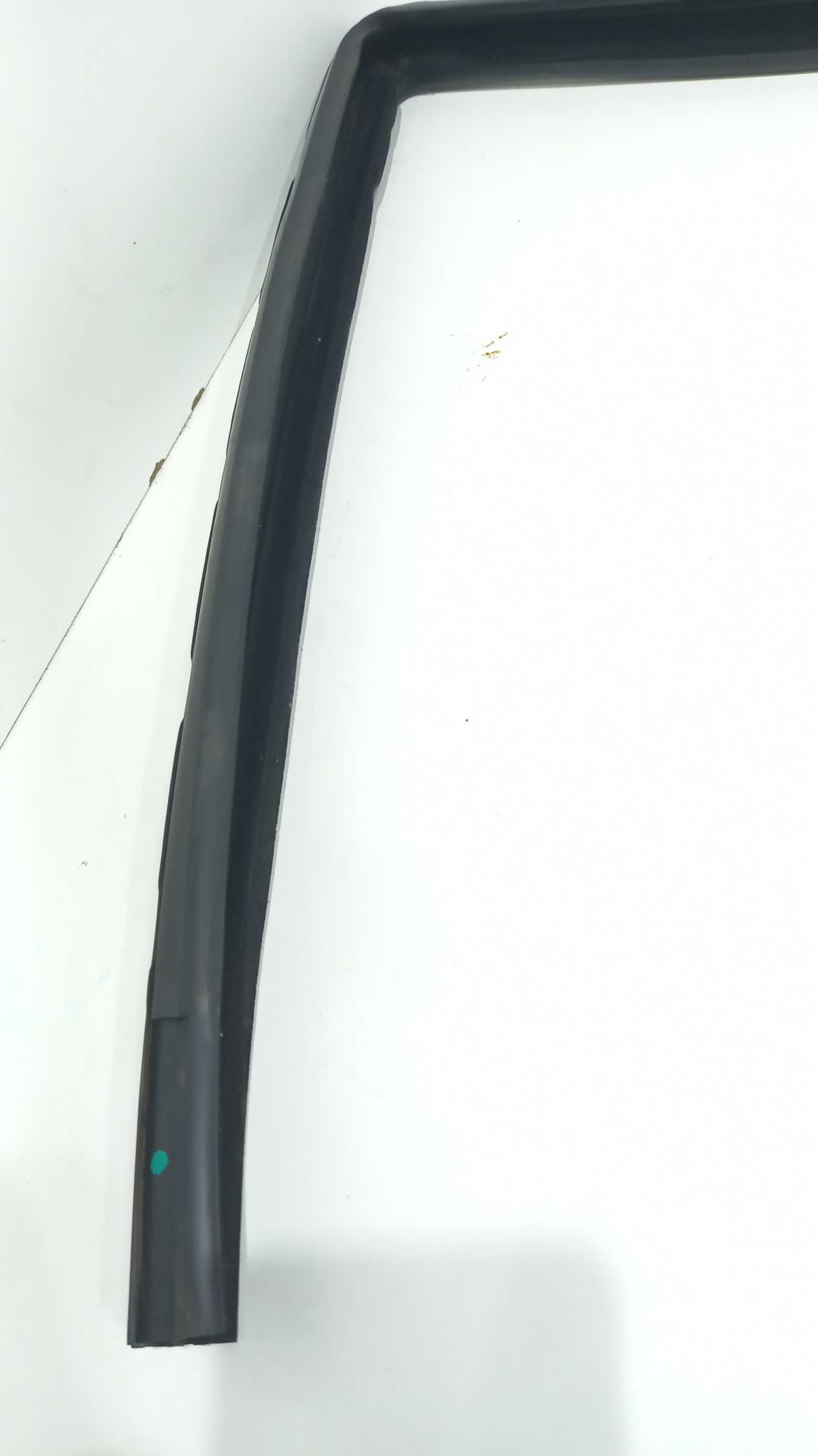 Canaleta Do Vidro Porta Dianteira Direita Fiat Strada 2018 3