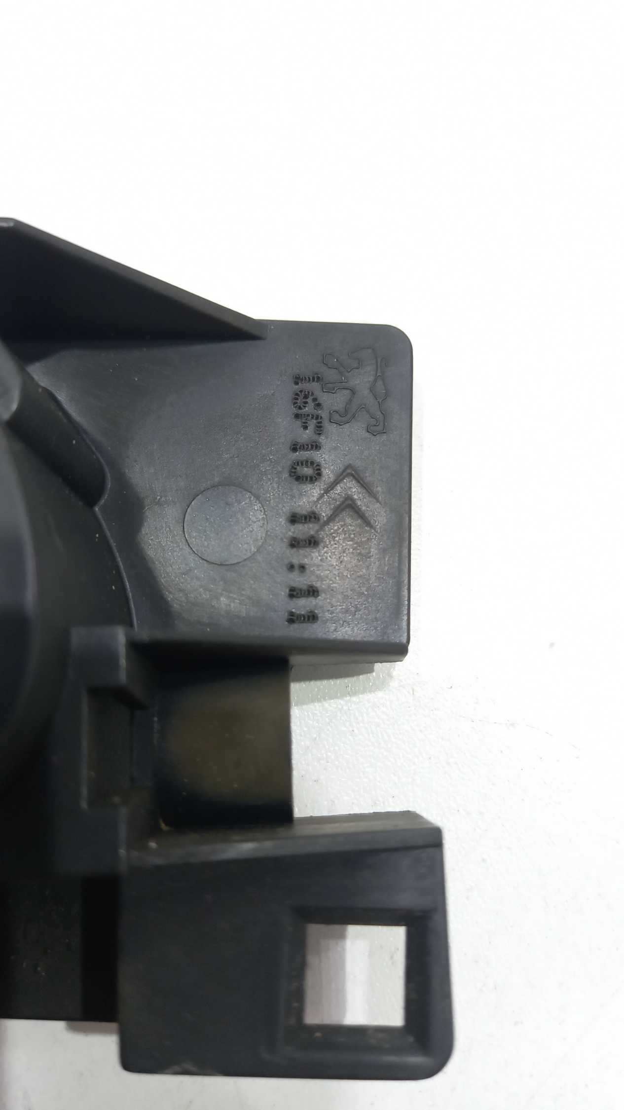 Maçaneta Interna Dianteira Direita Citroën C4 Hatch 2010 Cromado Traseira 2