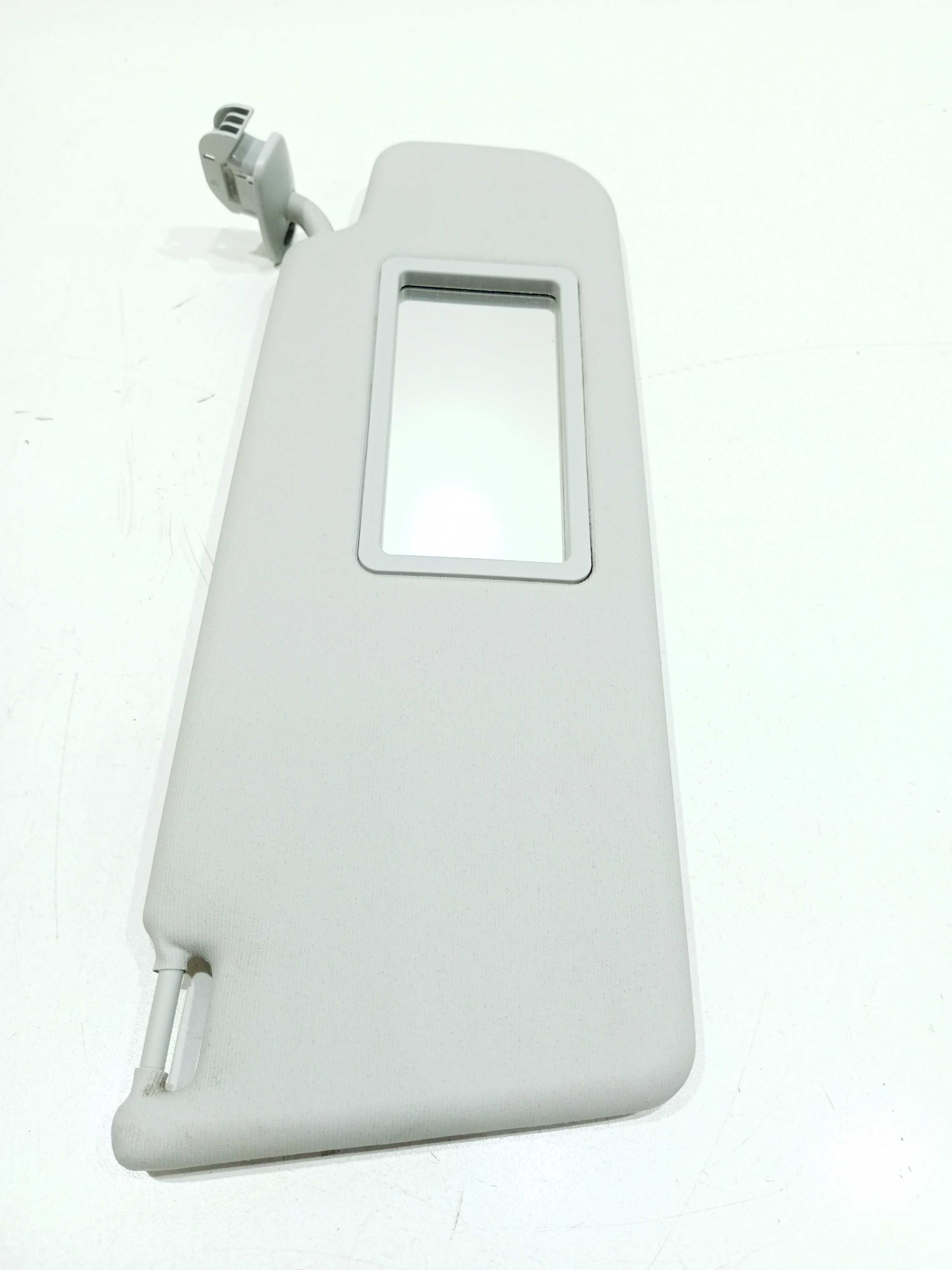 Quebra Sol Lado Direito Volkswagen Voyage1.6  G8 2019 1