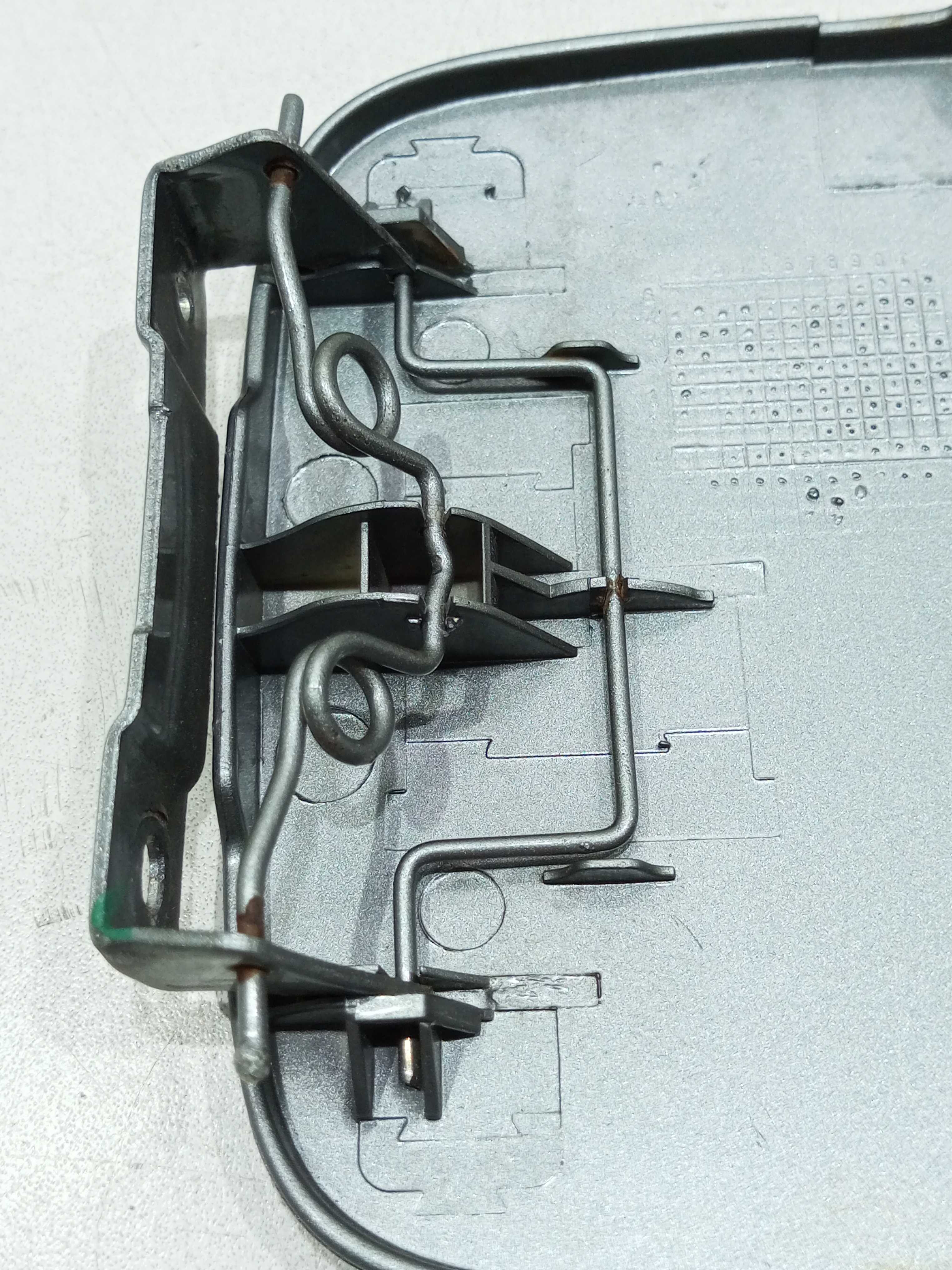 Portinhola Do Tanque  Fiat Siena Fire 2011 4