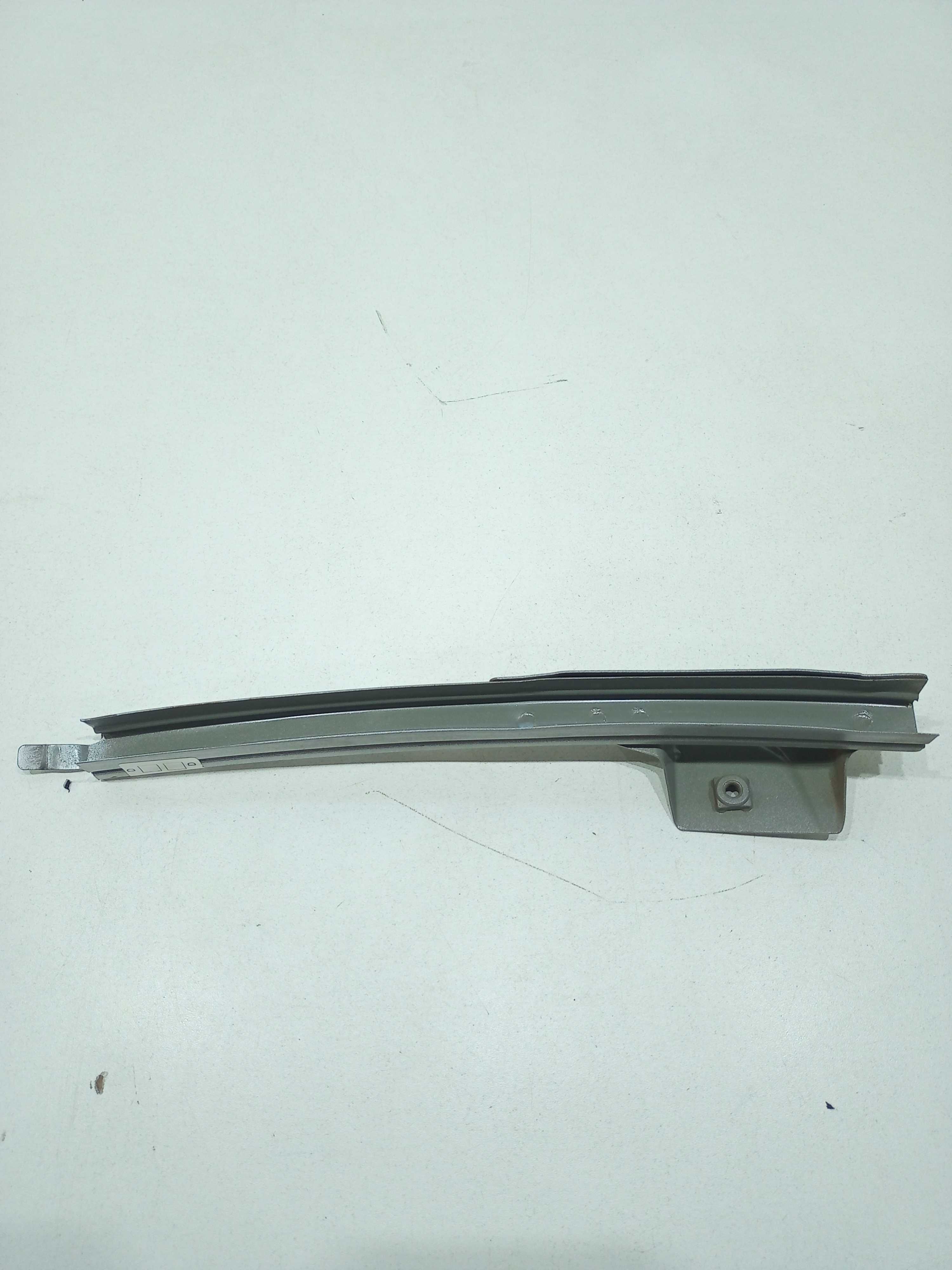 Guia De Vidro Dianteiro Esquerdo Renault Sandero 2013 1.6 4
